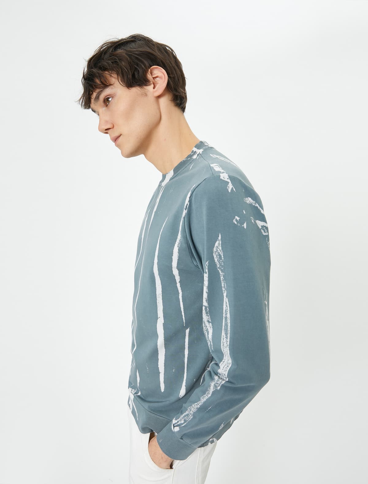 Abstrakt Çaplı Sweatshirt Crew Yaka Uzunqol