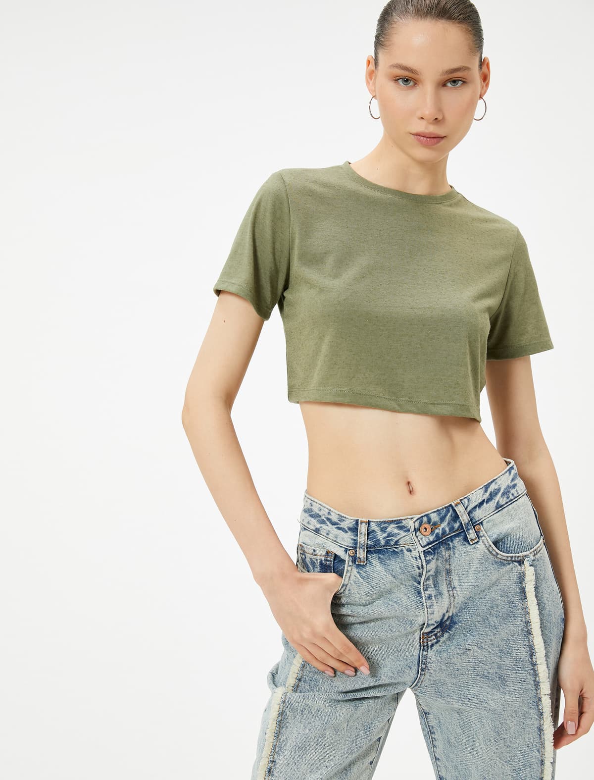 Əsas T-Shirt Qısaqol Ekipaj Yaka