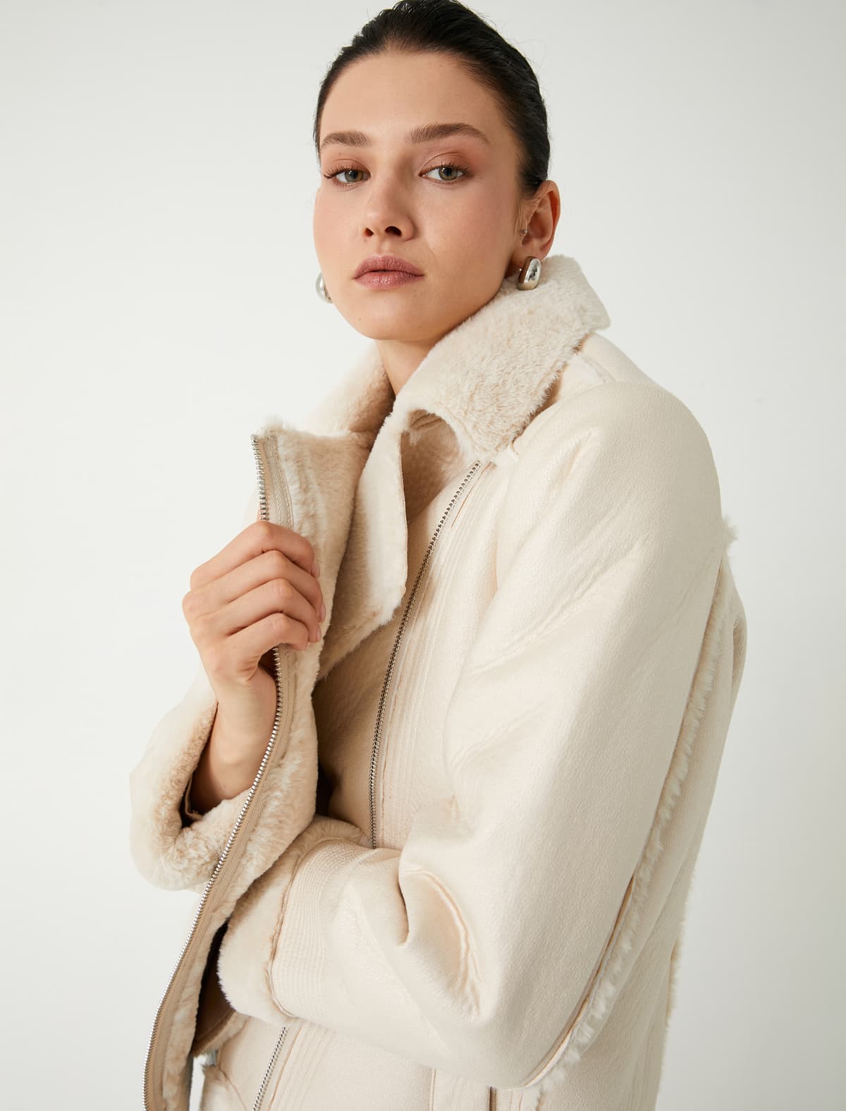 JACKETS PU