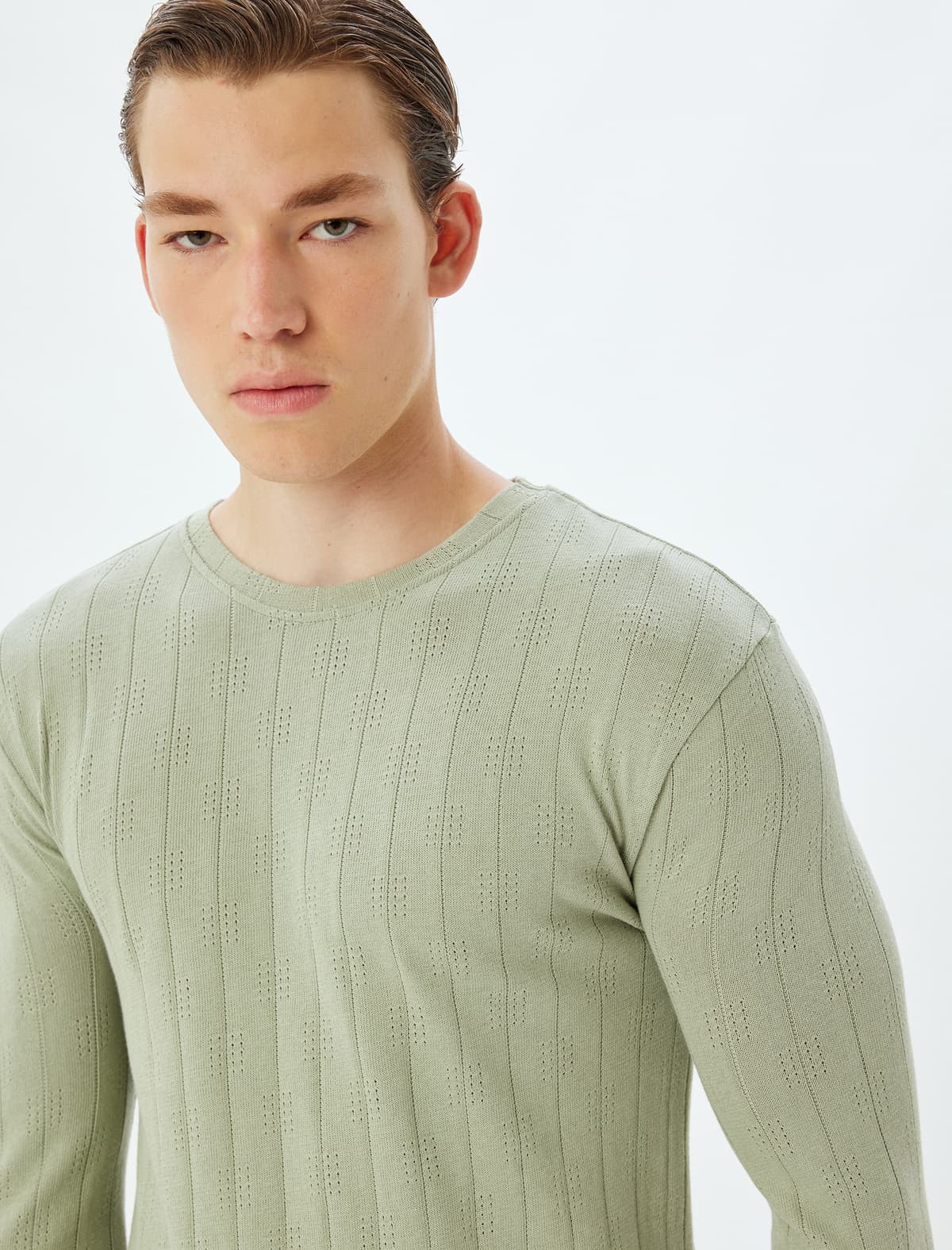 Crew Boyun Sviter Teksturalı Slim Fit Pambıq