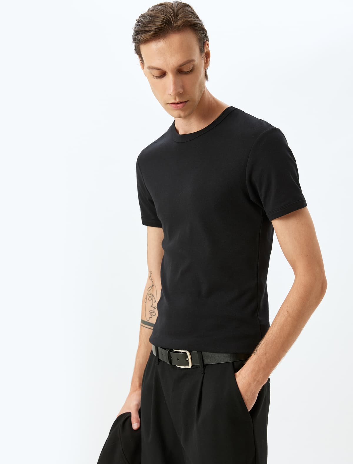 Qısaqol Bisiklet Yaxa Pambıqlı Slim Fit Tişört