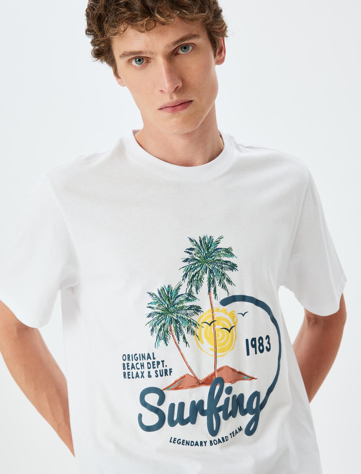 T-shirt qısaqol