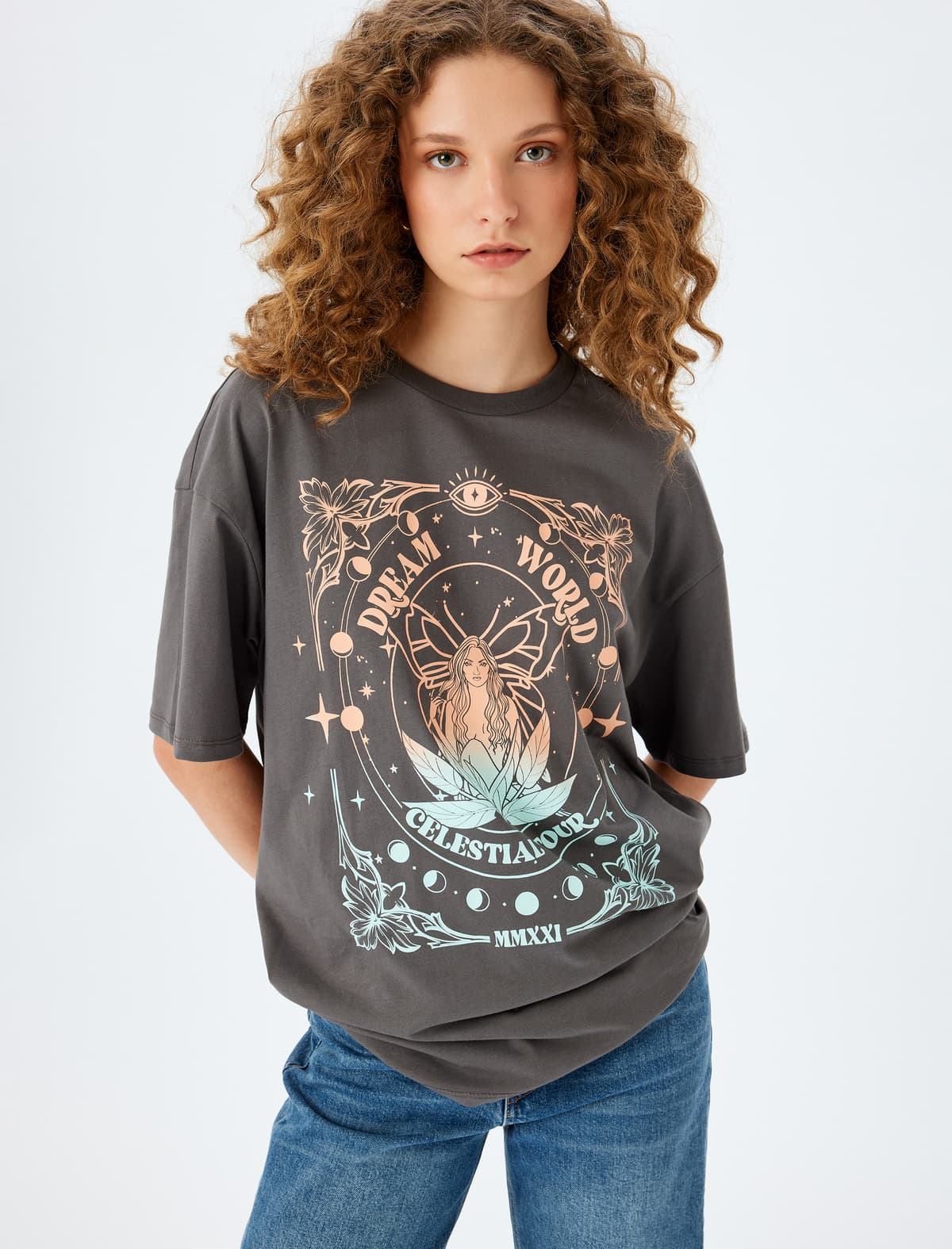 Mistik Çaplı Qısaqol Ekipaj Yakalı Böyük Boy T-shirt