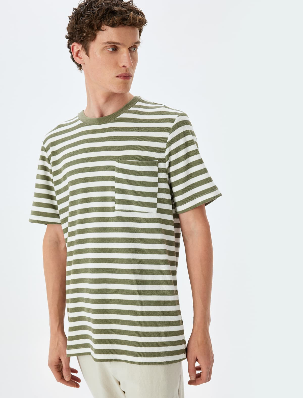 Yaka Yaka Normal Fit Cib Detallı Torpaqlı Viskoza Qarışıq Qısaqol Zolaqlı T-shirt