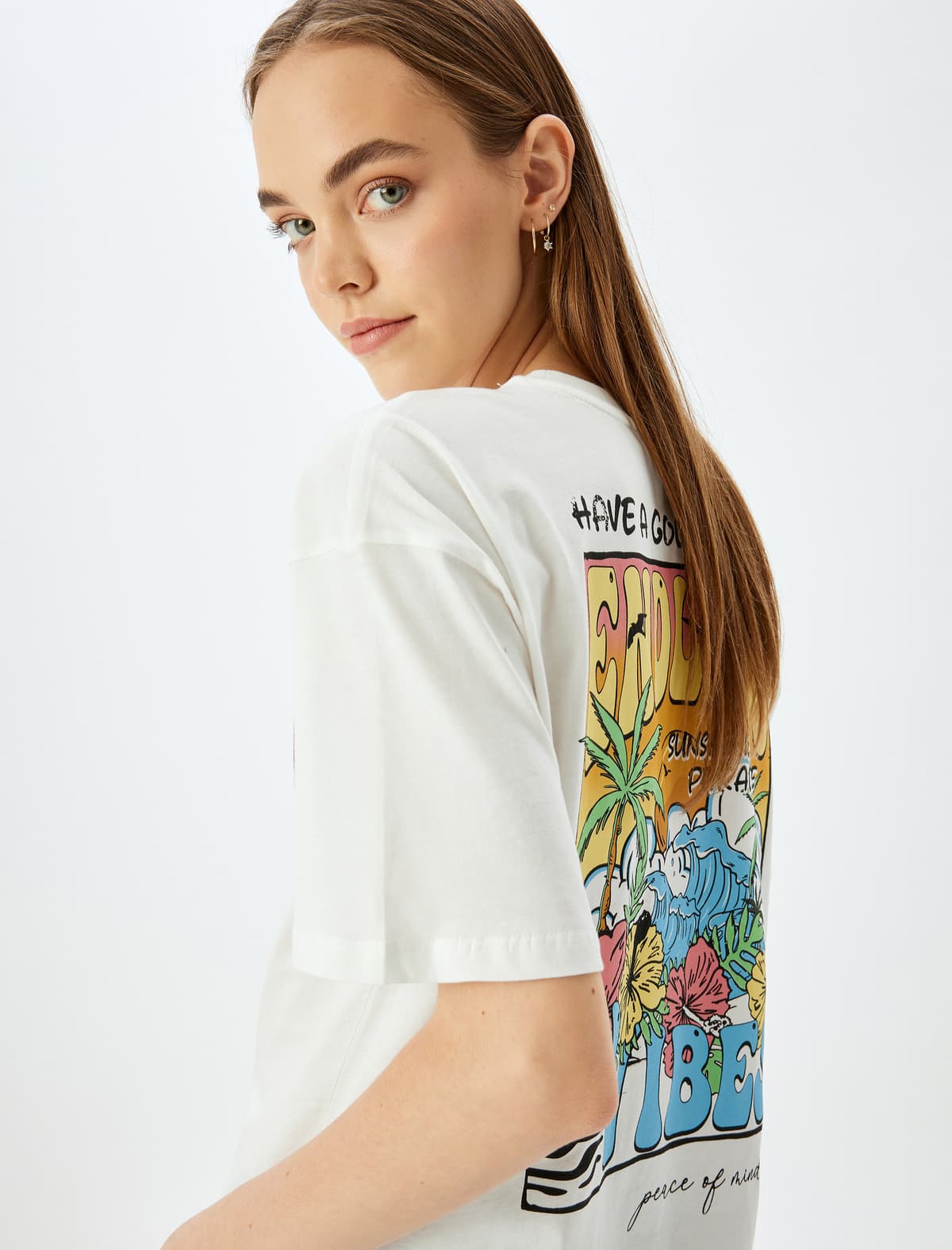 T-shirt qısaqol