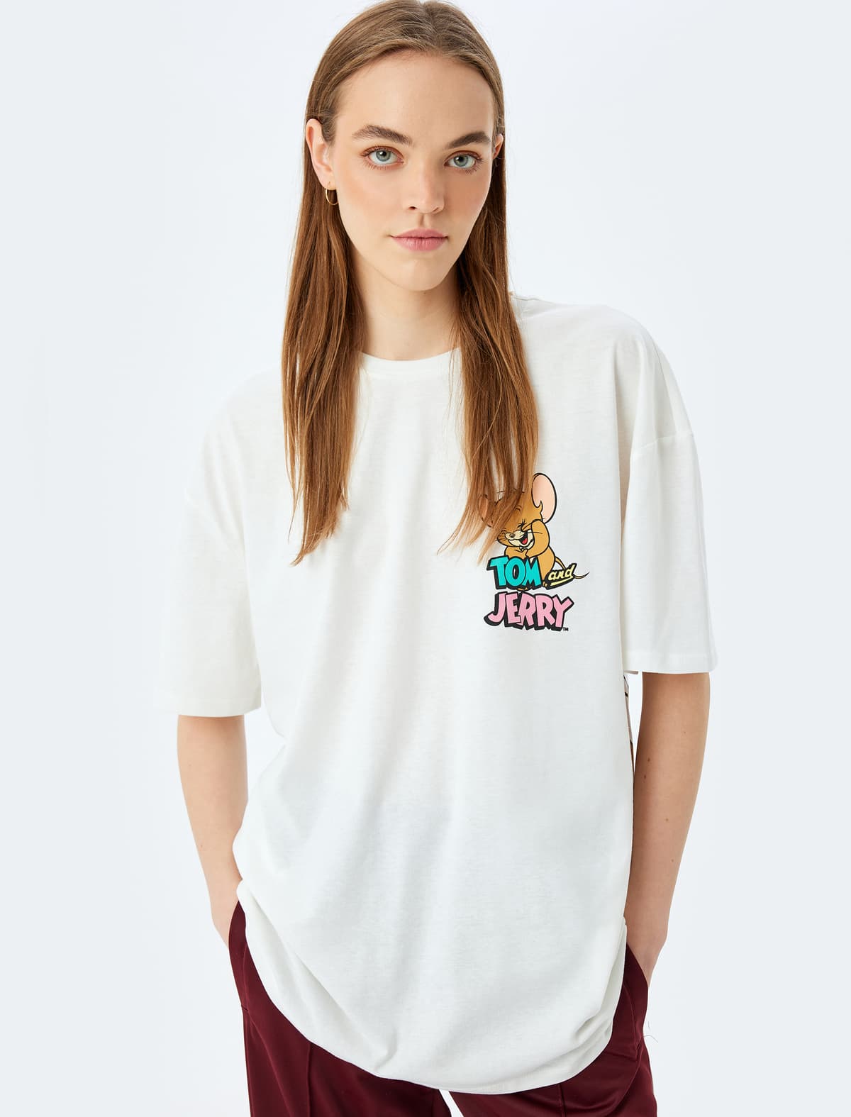 Tom və Jerry Lisenziyalı Geri Çaplı Böyük Boy T-Shirt