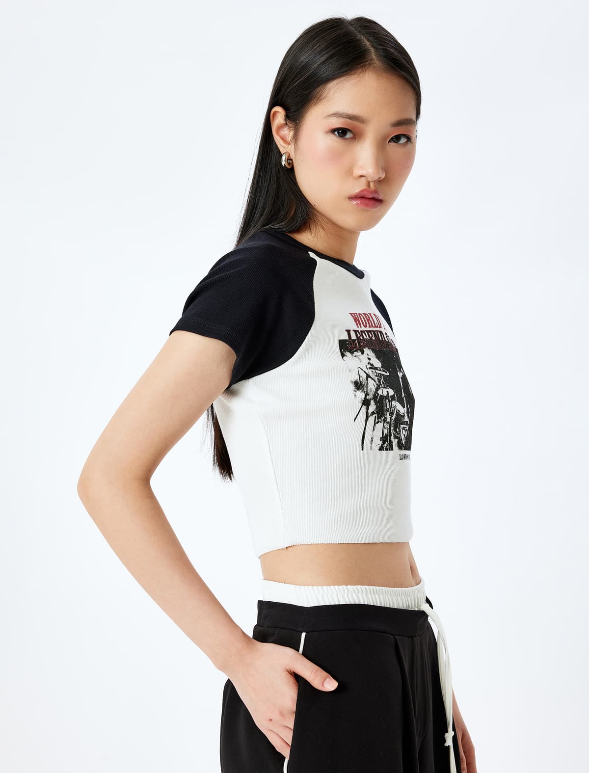 Printli qısaqol velosiped yaxa slim fit crop tişört
