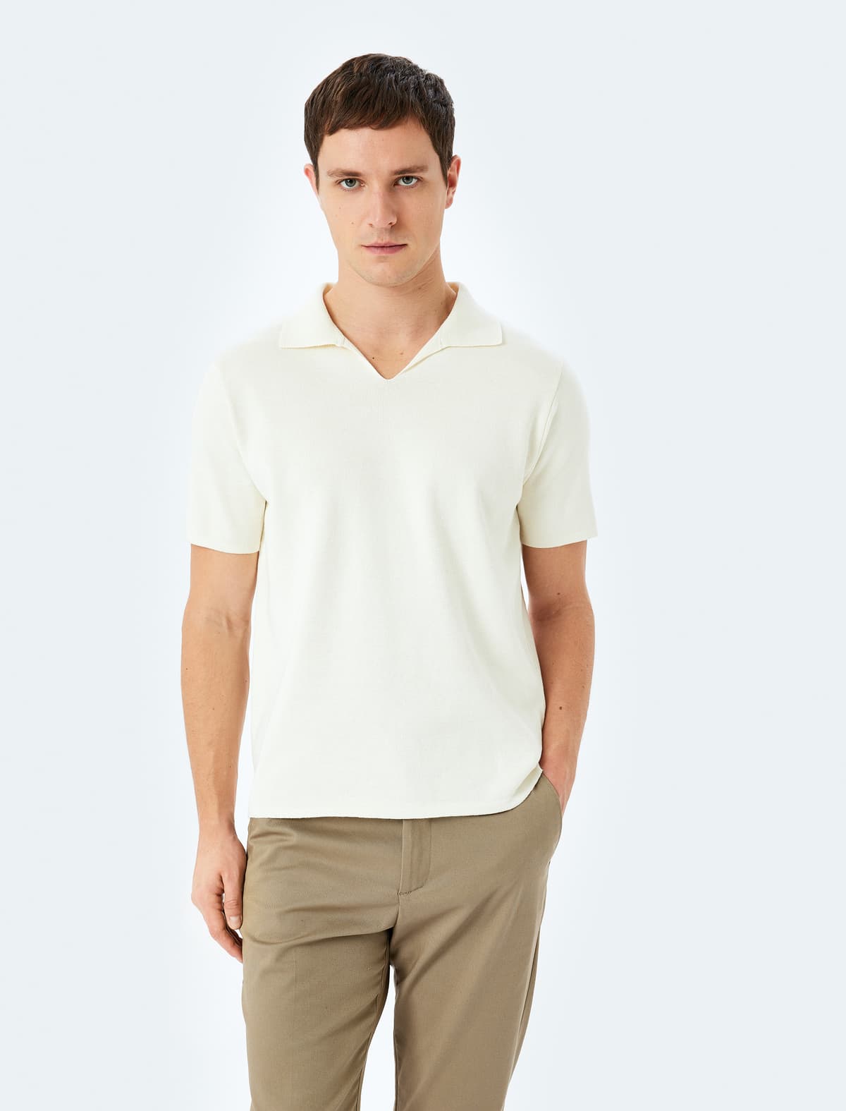 Pambıq V Polo Yaka Qısaqol Trikotaj T-shirt