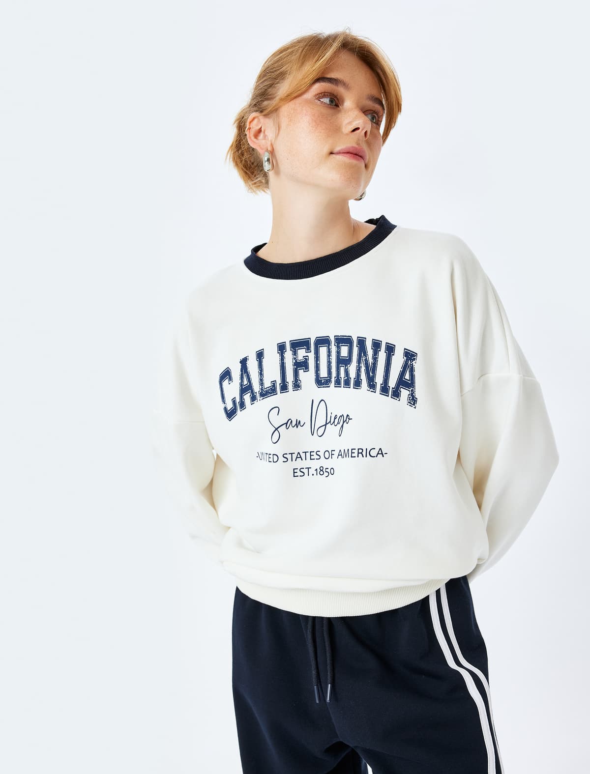 Ekipaj Yaka Uzunqol Çaplı Oversize Sweatshirt