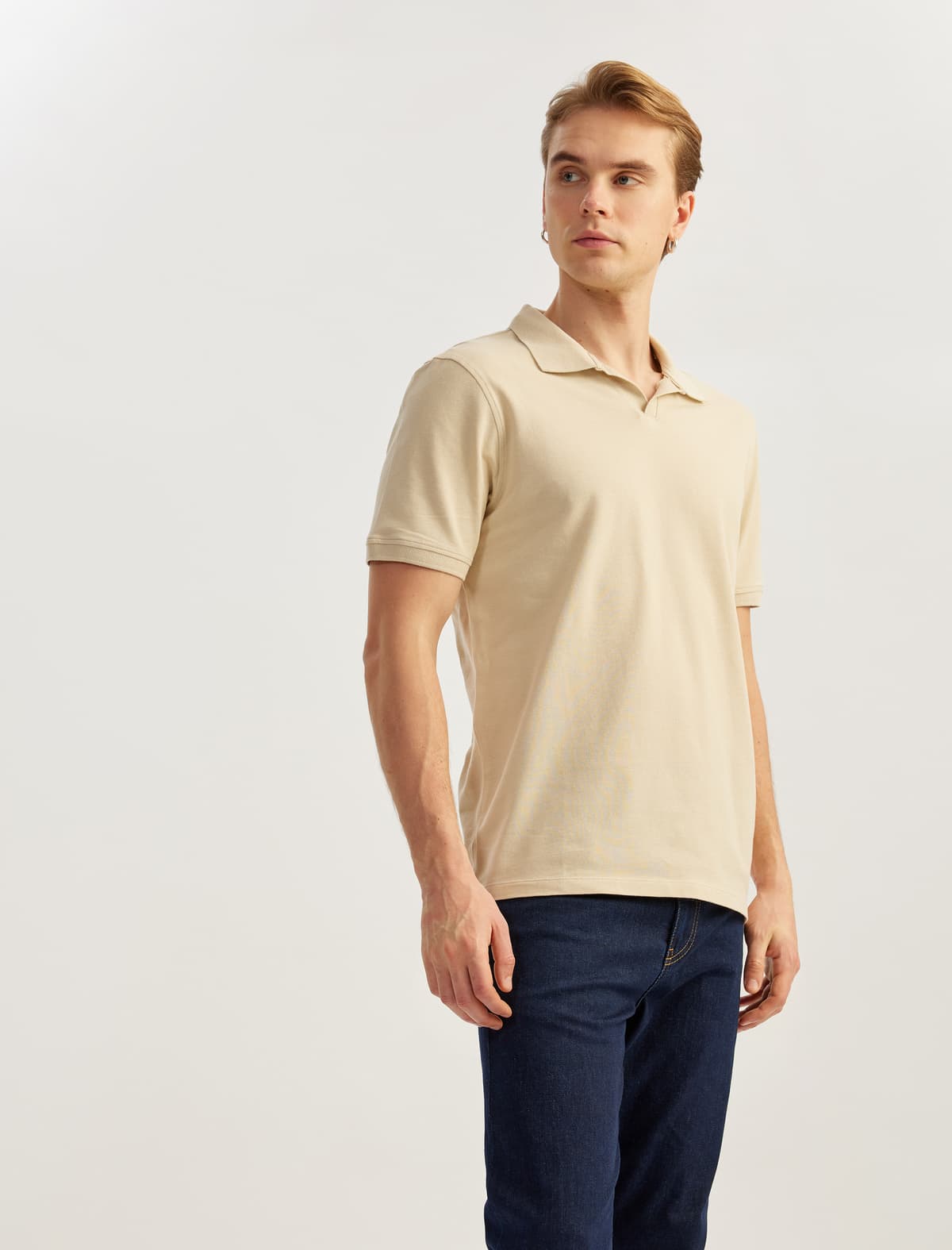 Pambıq Pike Parça Qısaqol Normal Fit V Yakalı Polo T-shirt