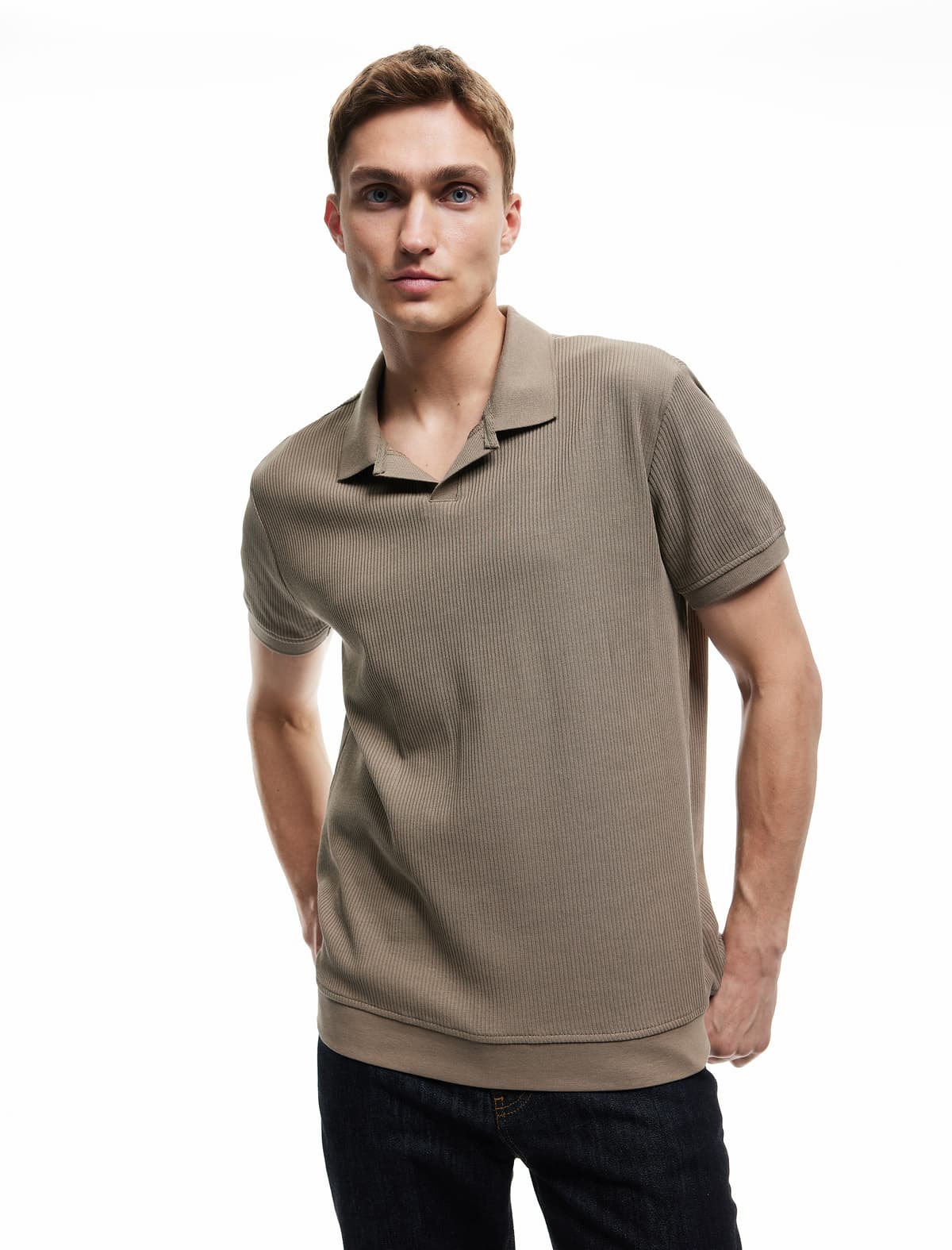 Pambıq Qısaqol Teksturalı Normal Fit Polo Yakalı köynək