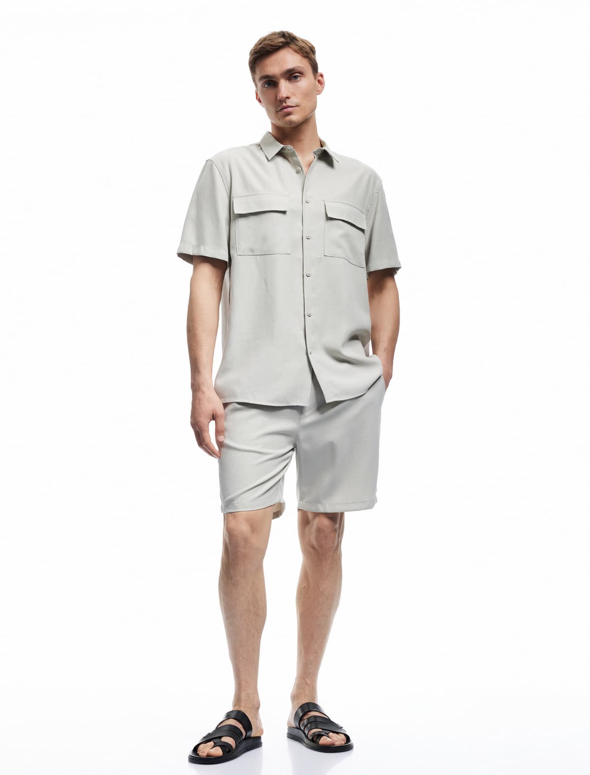 Viskoz Cib Detaylı Rayon Bel Bermuda Chino Şort