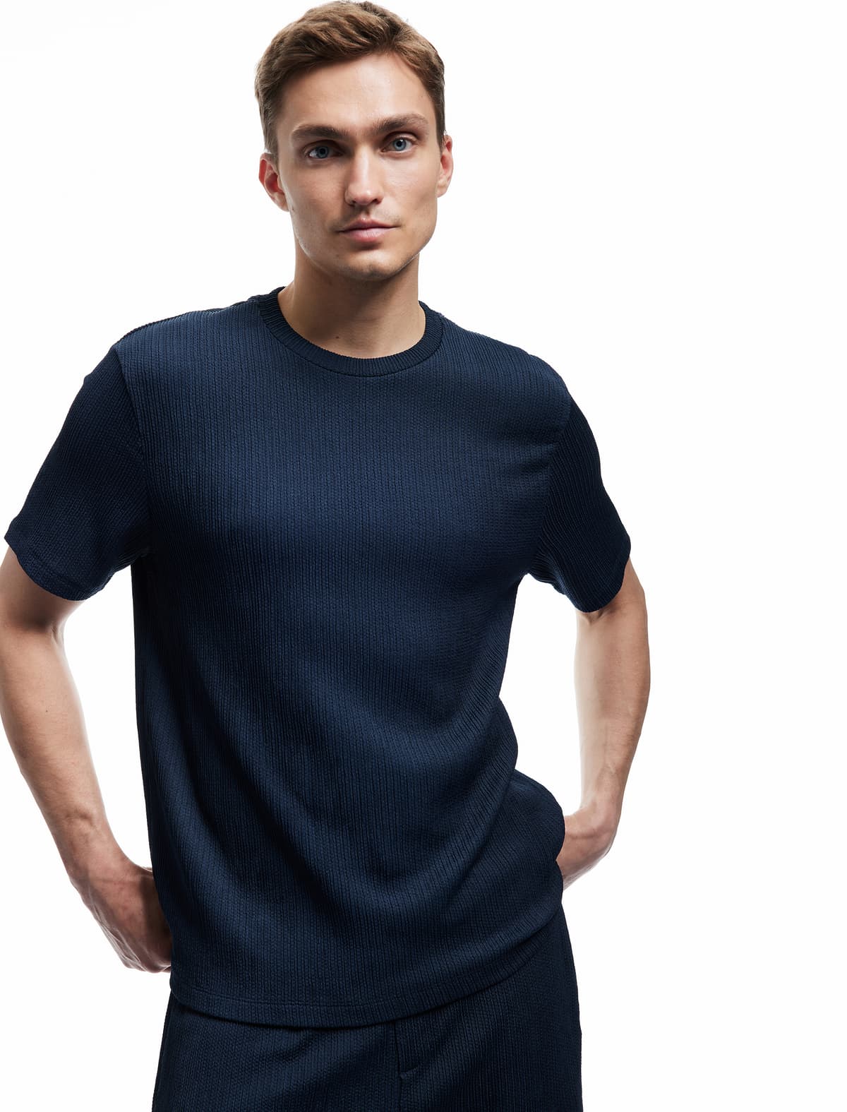 Normal Fit Qısaqol Ekipaj Yaka Teksturalı T-shirt