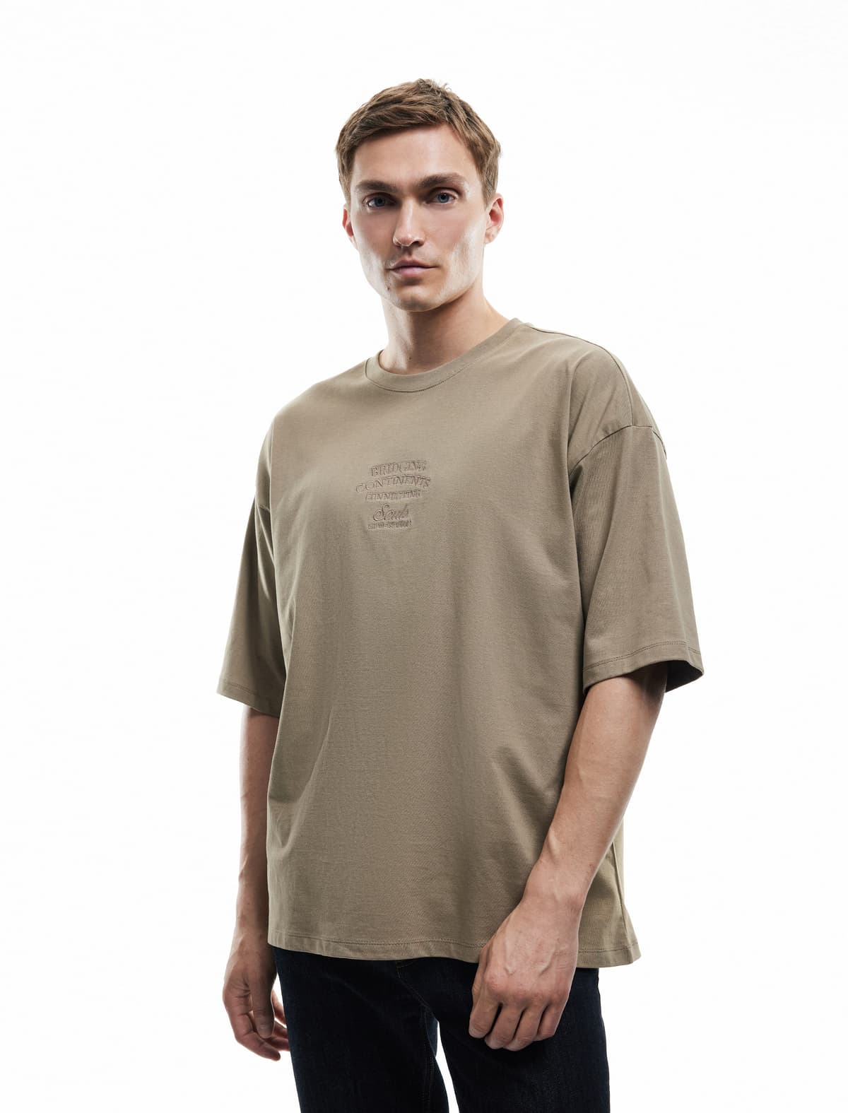 Pambıqdan Yaxalı Toxumlu Sloqan Naxışlı Qısaqol Böyük Boy T-shirt