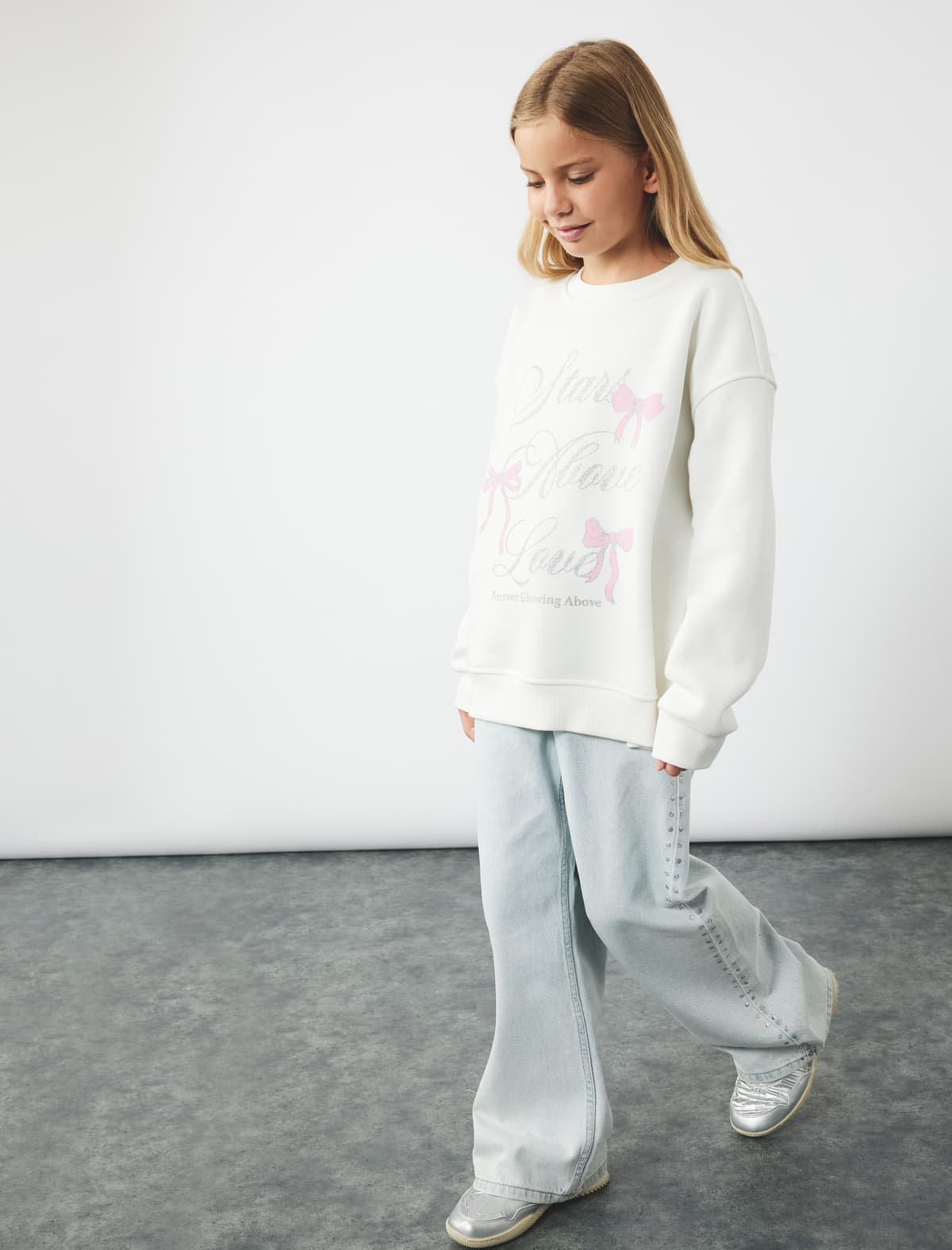 SWEATSHIRTS