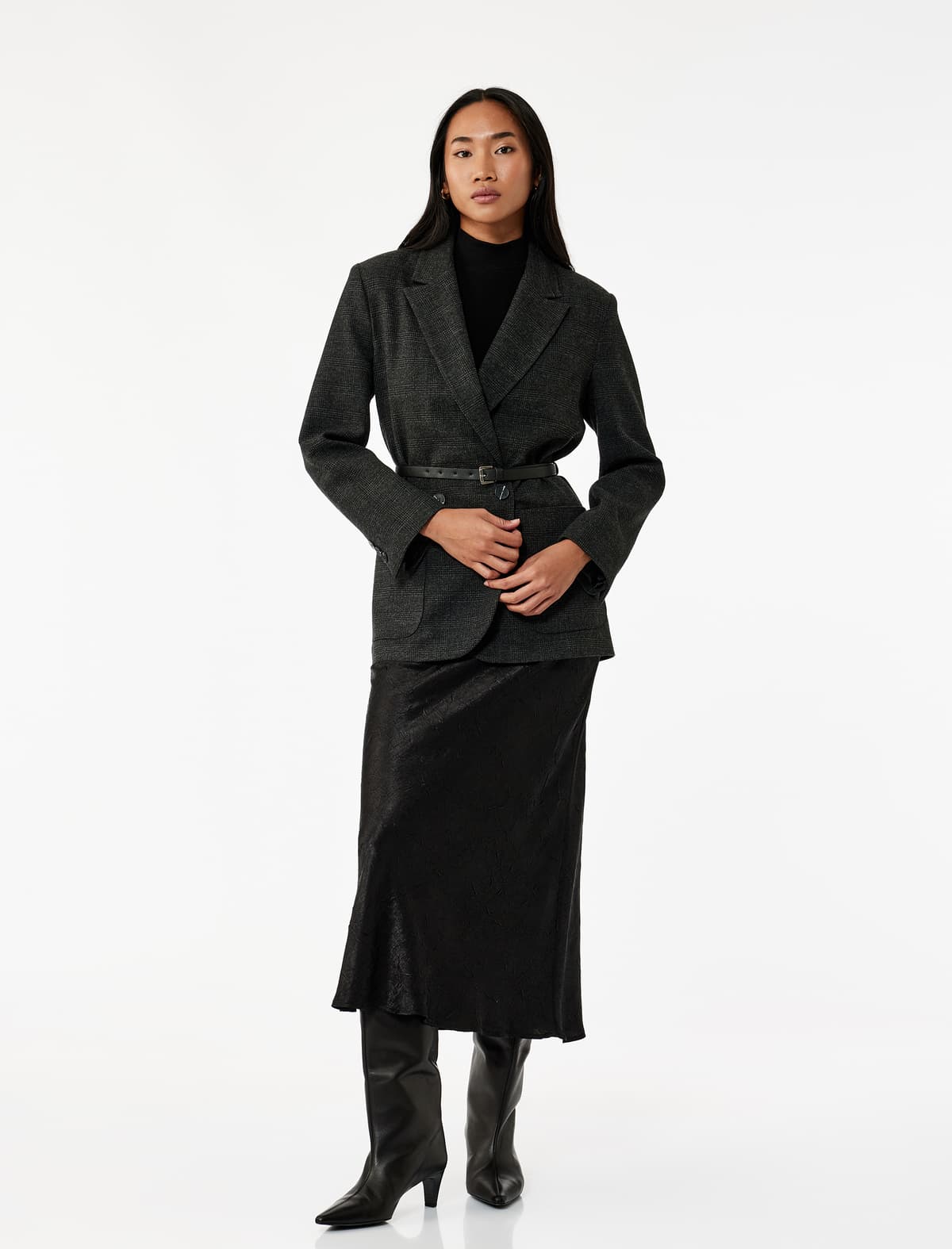 Slim Fit Su pərisi kəsimli teksturalı Midi atlaz ətək