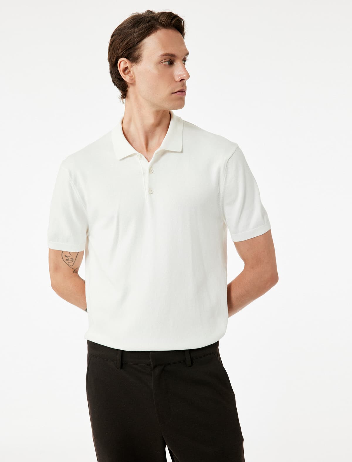 Normal Fit Düyməli Polo Yaka Pambıq Qısaqol Trikotaj T-shirt
