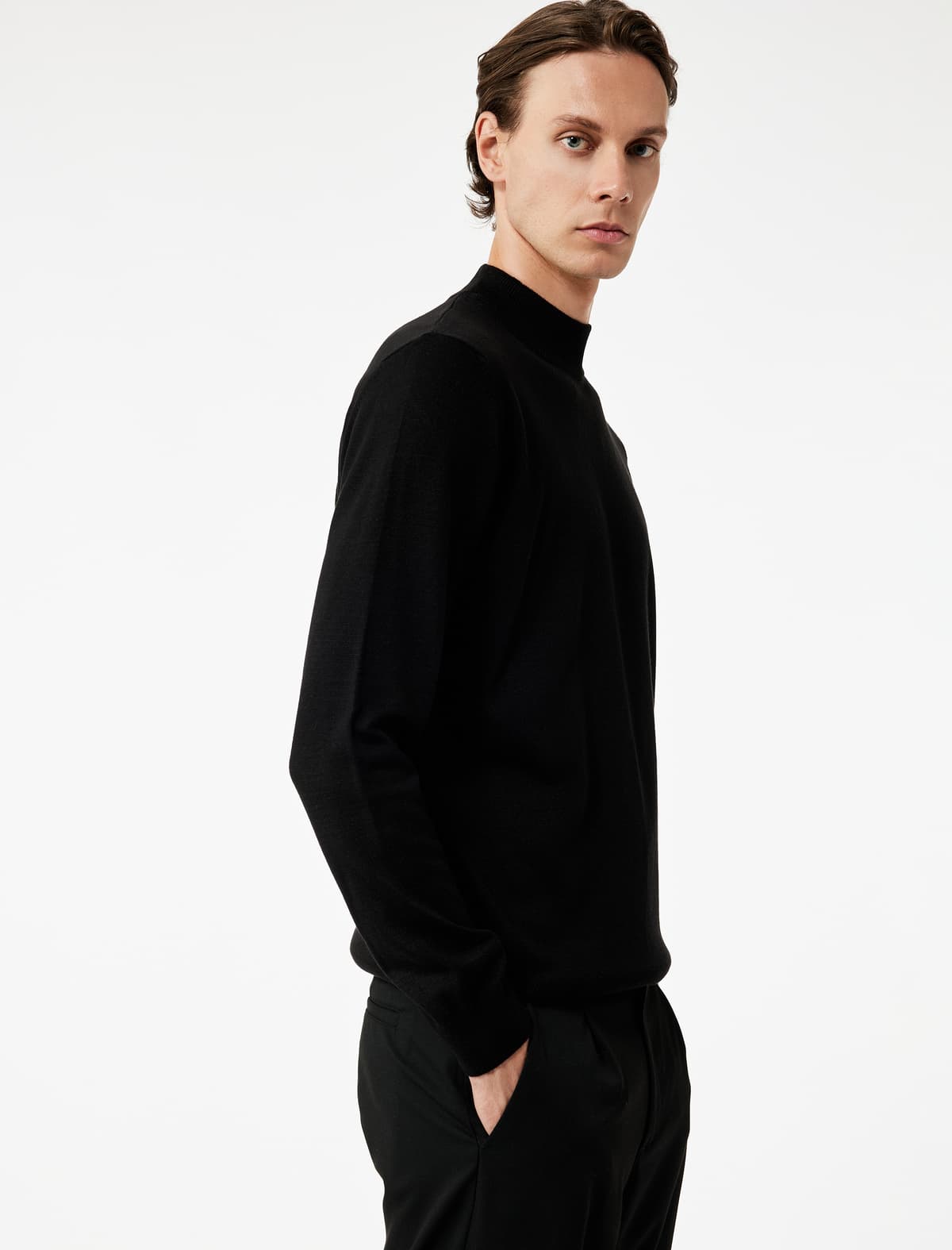 Uzunqol Normal Fit Yarım Turtleneck Əsas Trikotaj Sviter