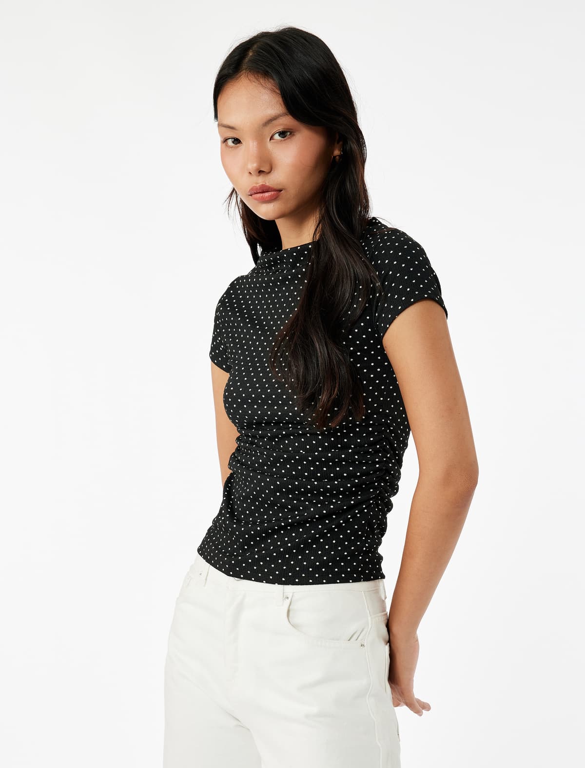 Polka Dot Hündür Yaxa Qısaqol Slim Fit Qırışlı Draped T-shirt