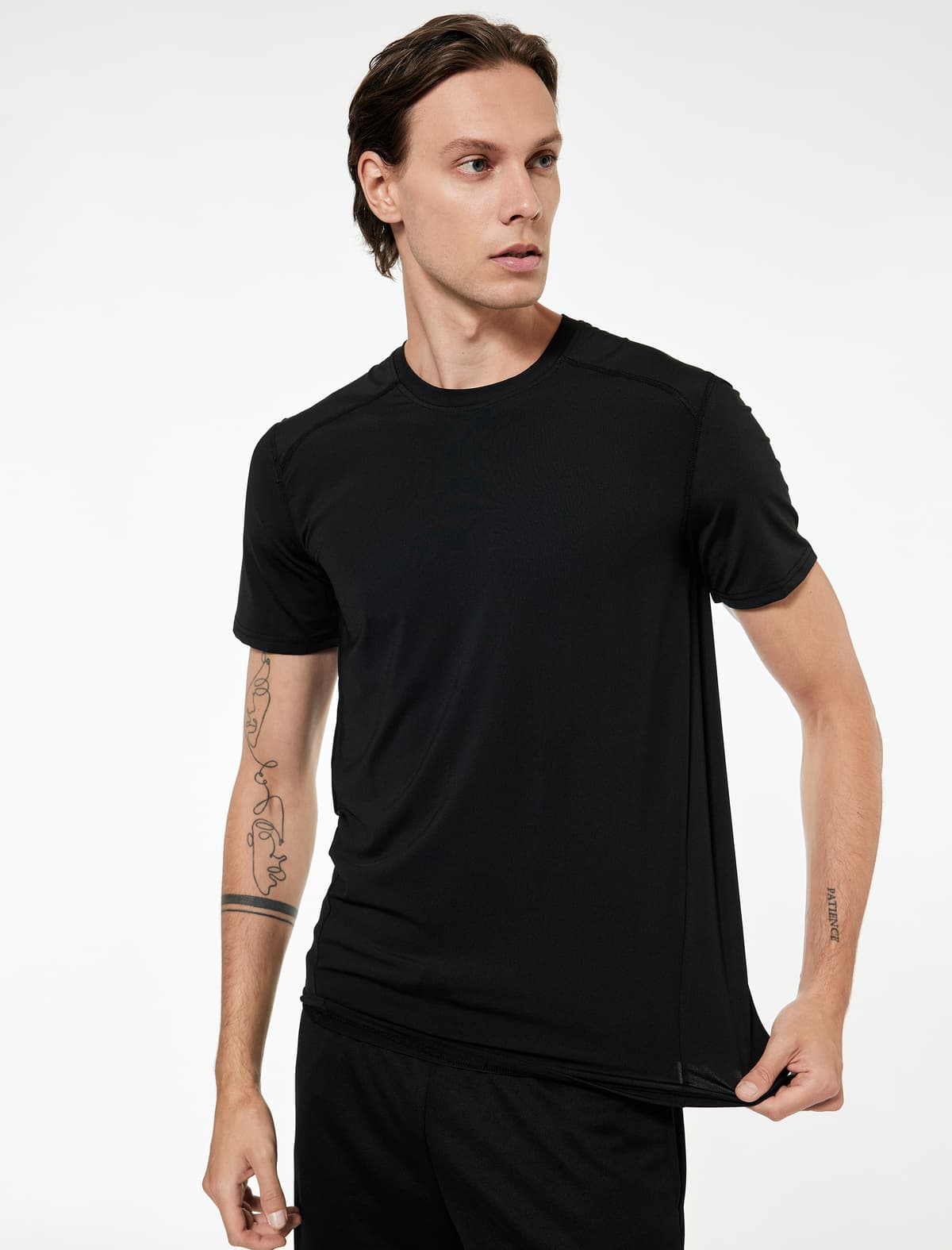 Ekipaj Yaka Normal Fit Qısaqol İdman T-shirti Dikiş Detallı