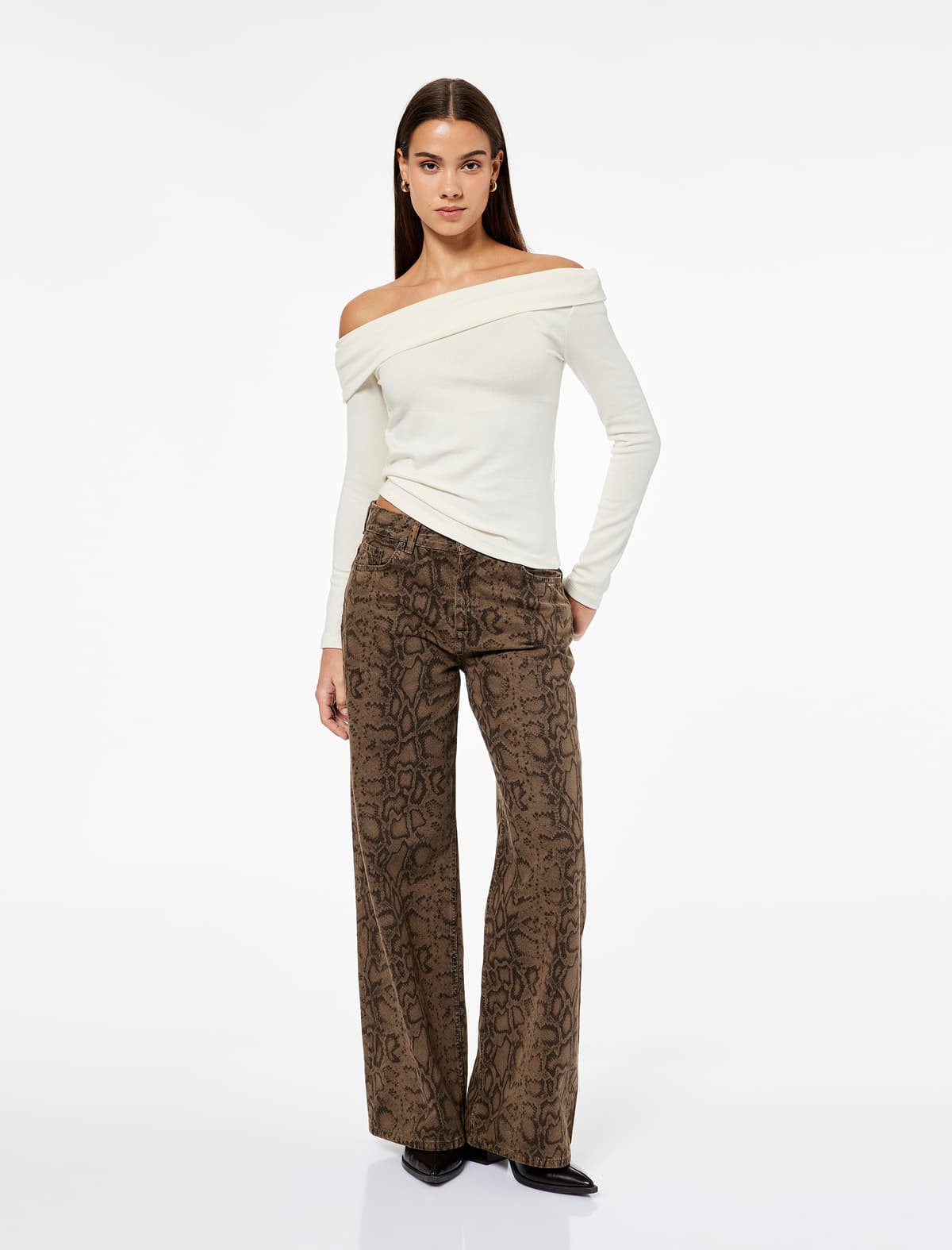 Slim Fit Uzunqol Off çiyinli köynək