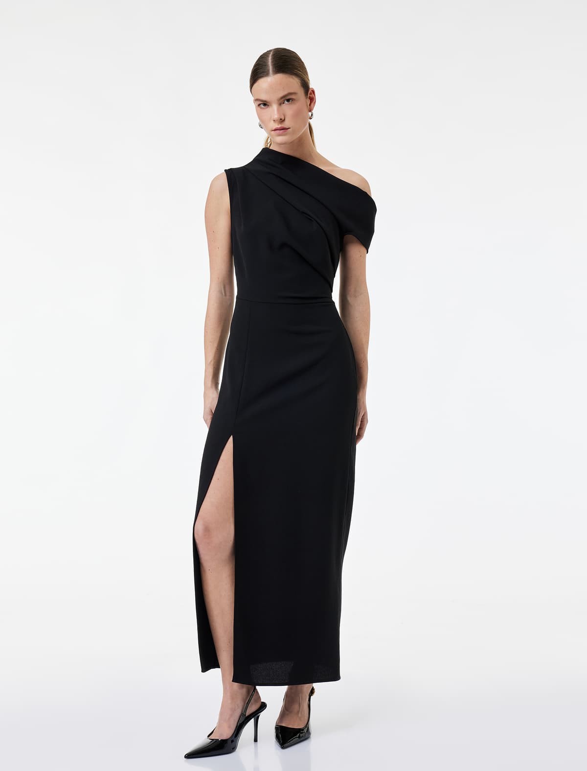 Bir Çiyinli Qolsuz Yarıq Detaylı Draped Midi Don