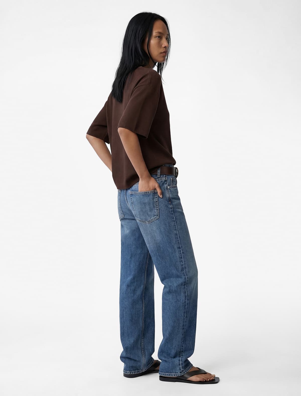 Normal fit Qısaqol Dəyirmi yaxalı Basic Tişört