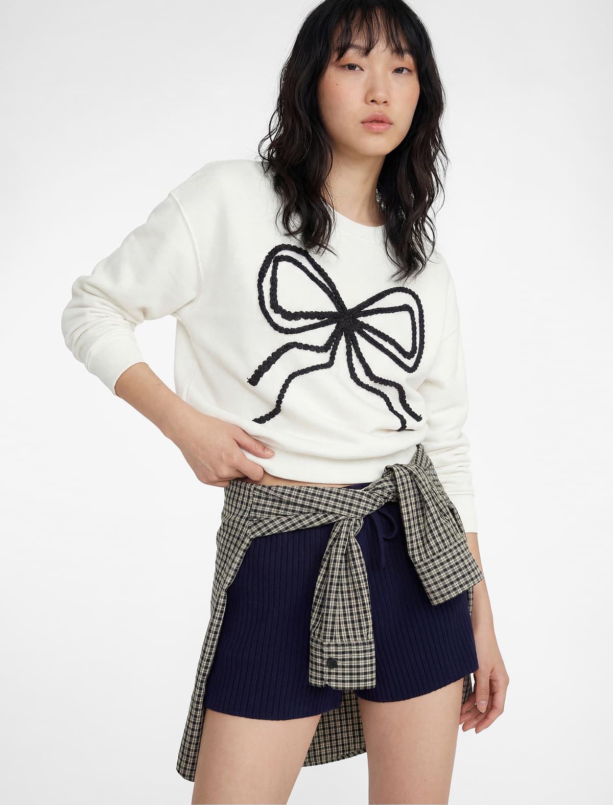 SWEATSHIRTS