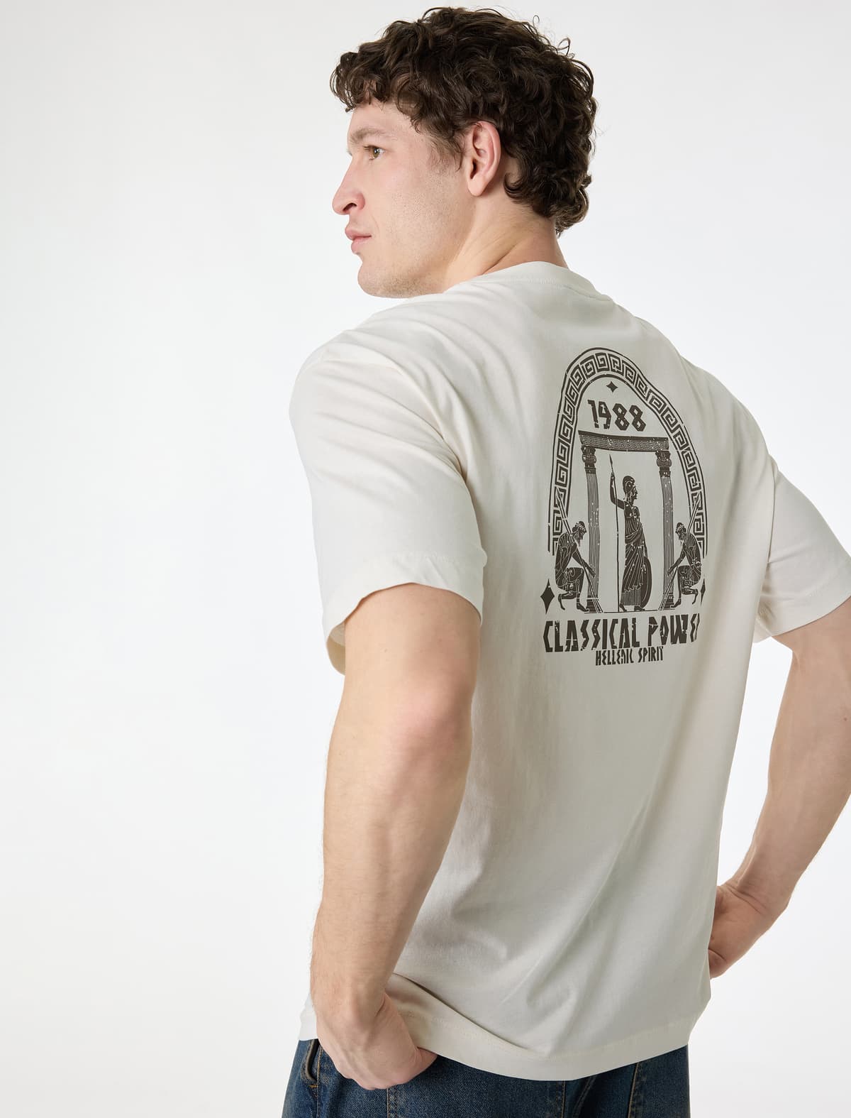 Rahat Fit Qısaqol Pambıq Boyun Arxa Çaplı T-shirt