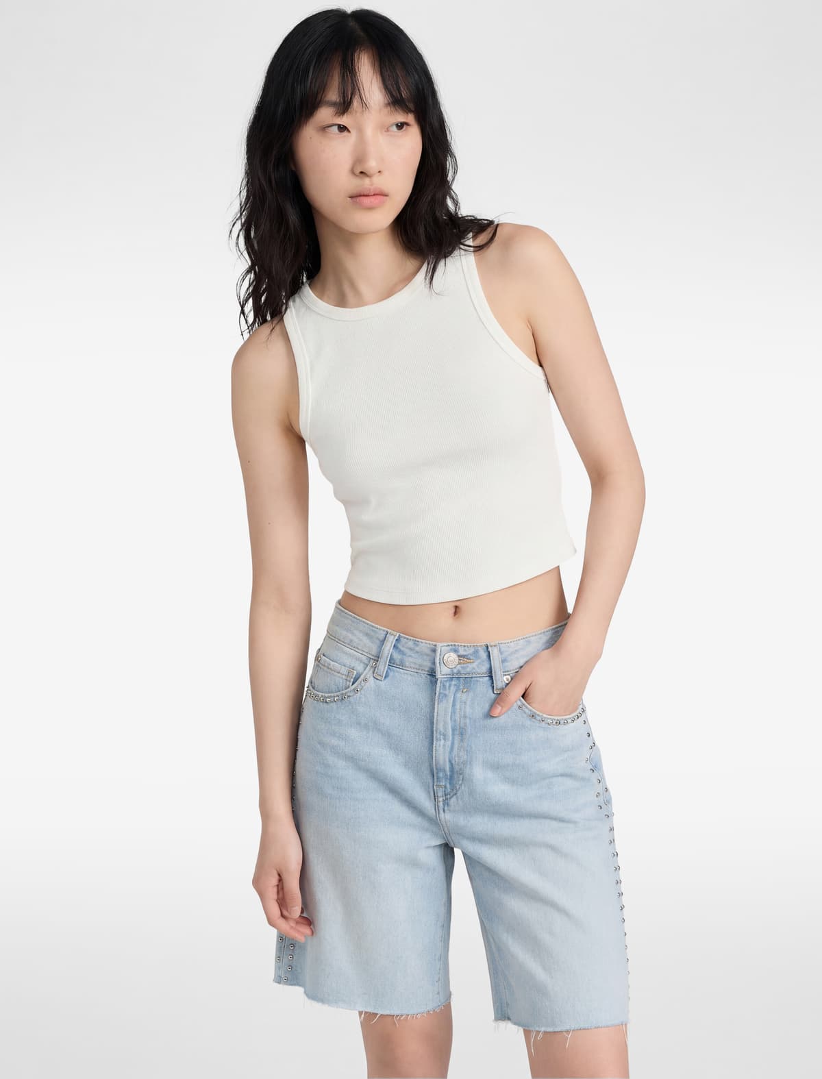 Slim Fit Crew Boyun Yivli Qolsuz Alt köynək