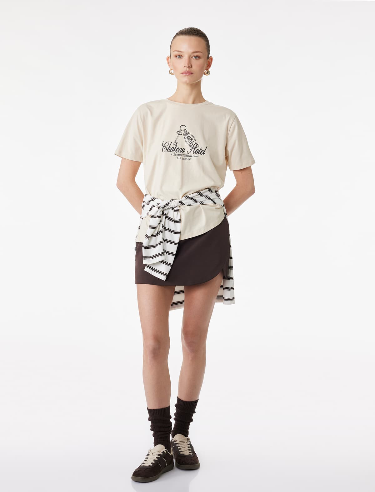 Pambıqdan Qısaqol Yakalı Çaplı T-shirt