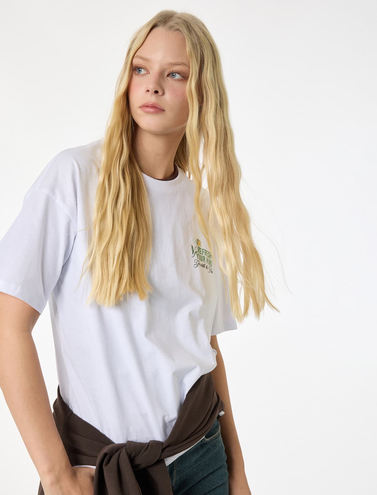 Rahat Fit Qısaqol Ekipaj Yaka Çaplı Pambıq T-shirt