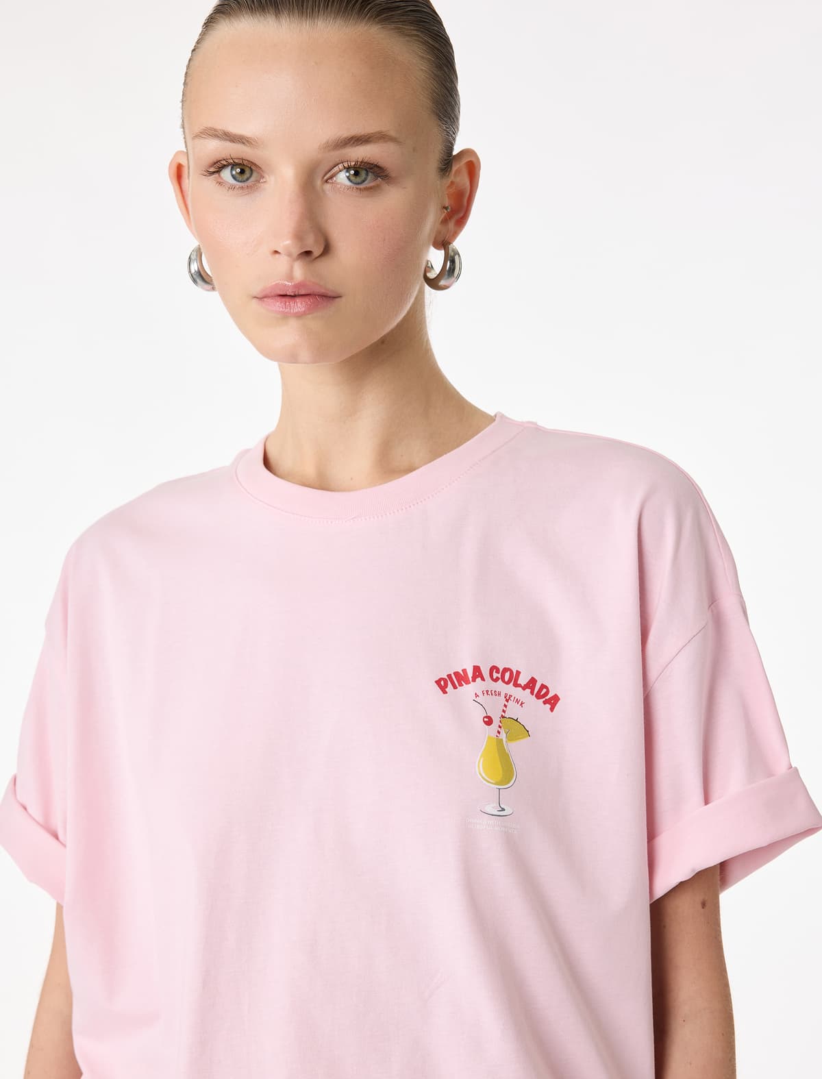 Pambıq Qısaqol Yaka Arxa Çaplı T-shirt
