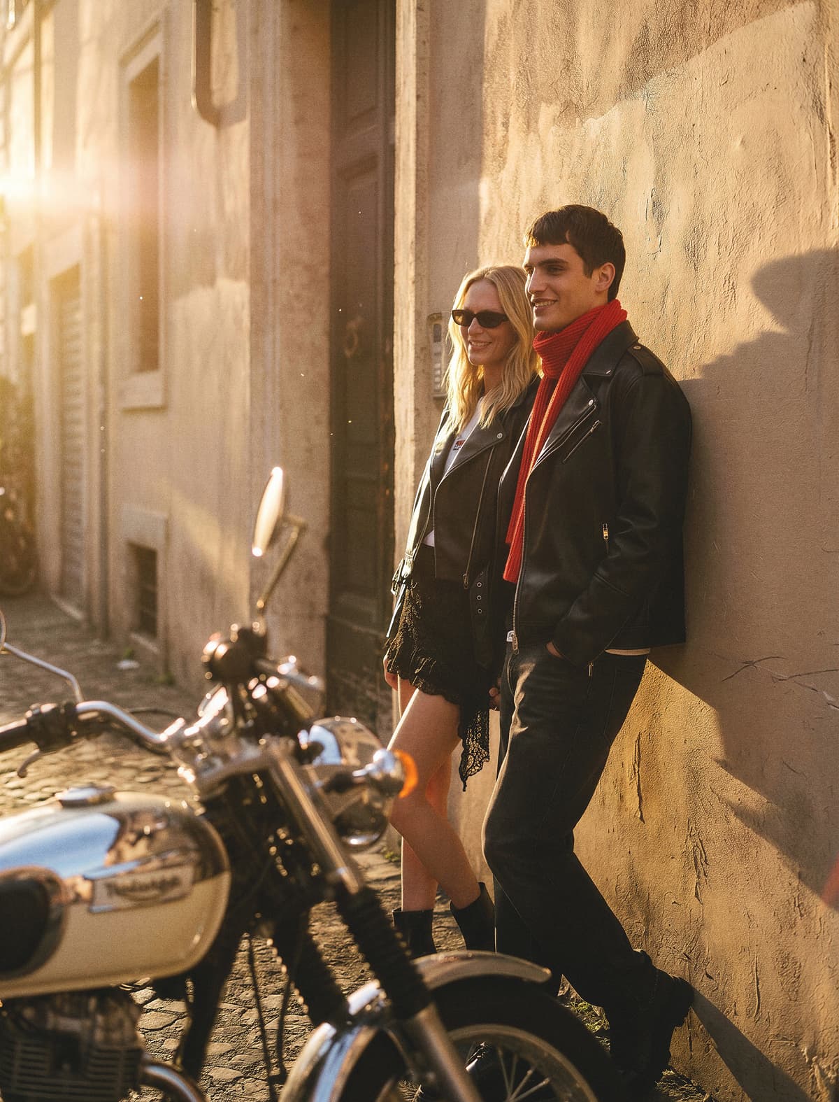 Qoşa Döş Yaxalı Cib Detallı Uzunqol Süni Dəri Biker Gödəkçəsi