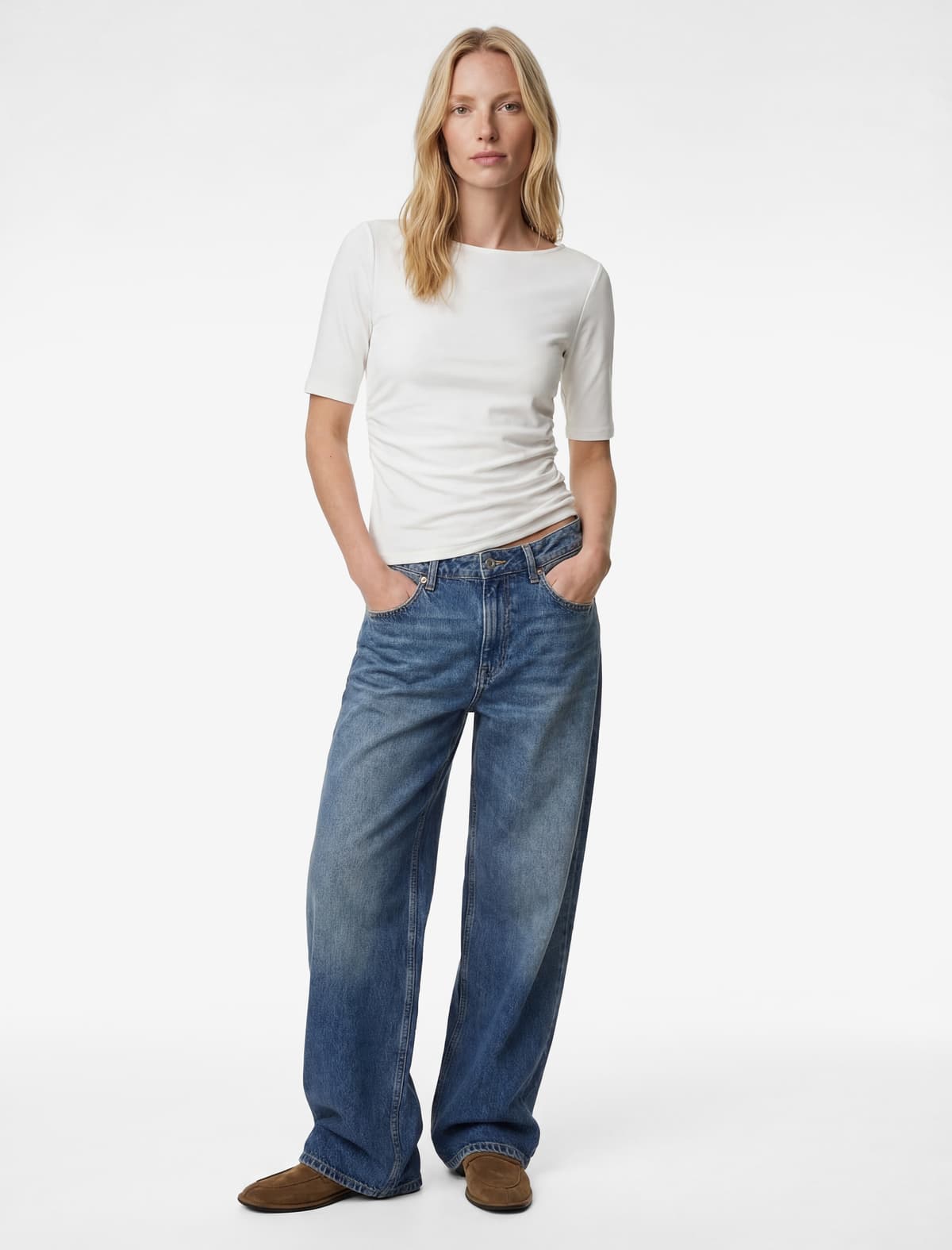 Slim Fit Pambıq Qayıq Yuvarlak Yakalı Yarımqol Tişört