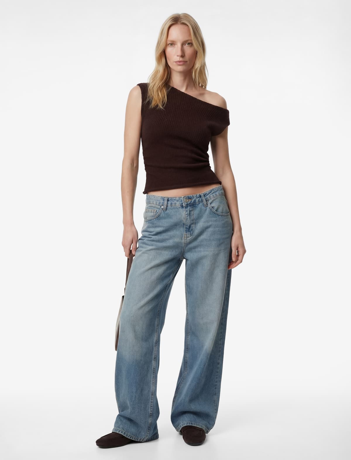 Bürümcük Parça Slim Fit Teksturalı Qolsuz Asimmetrik Yaxalı Bluza