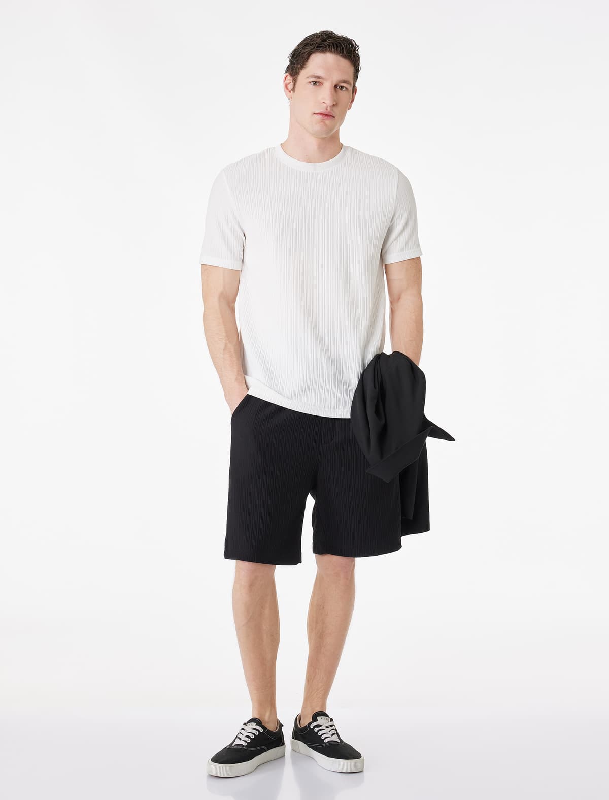 Normal fit Teksturalı Cibli Bel Şort