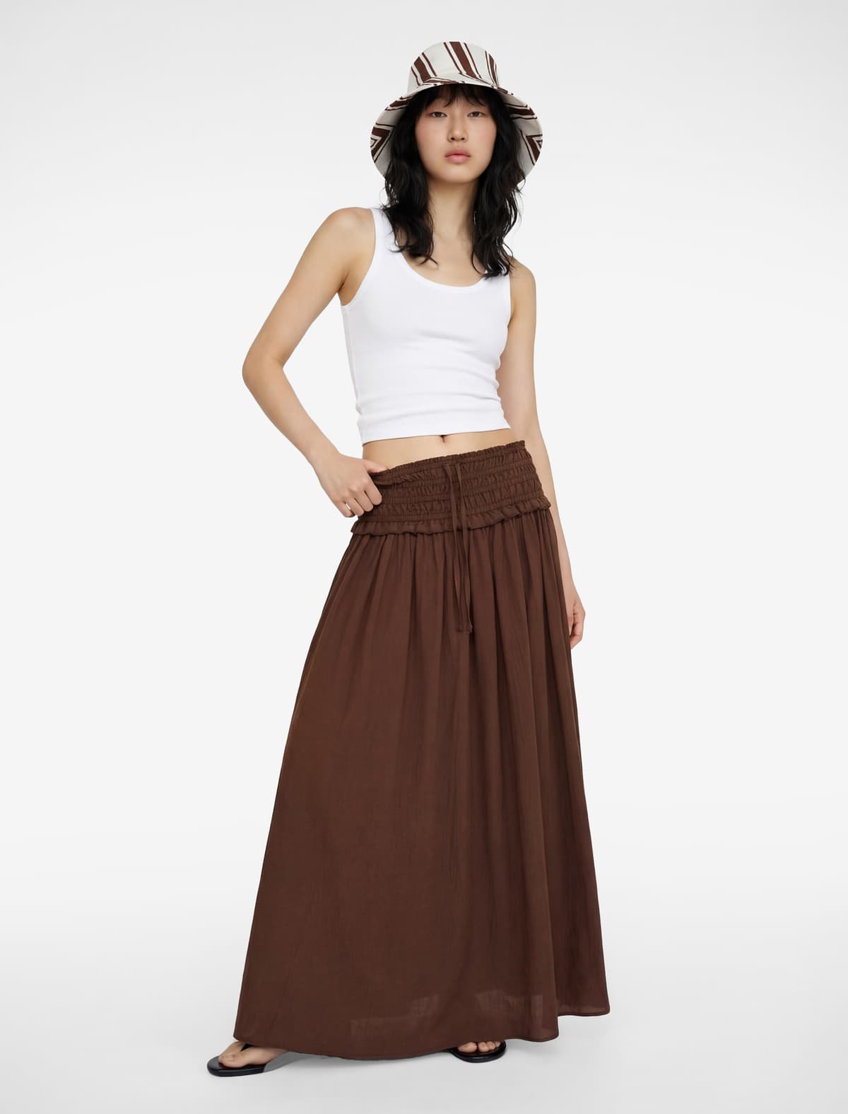 SKIRTS