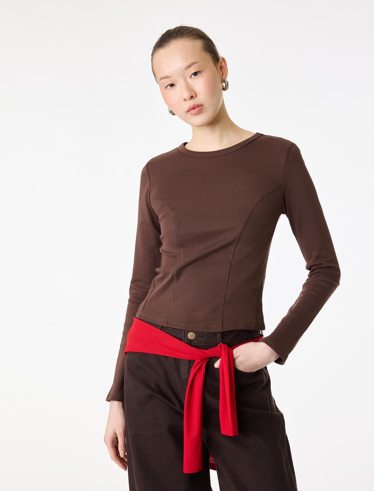 Pambıq Slim fit Uzunqol Dəyirmi yaxalı Tikiş Detallı tişört