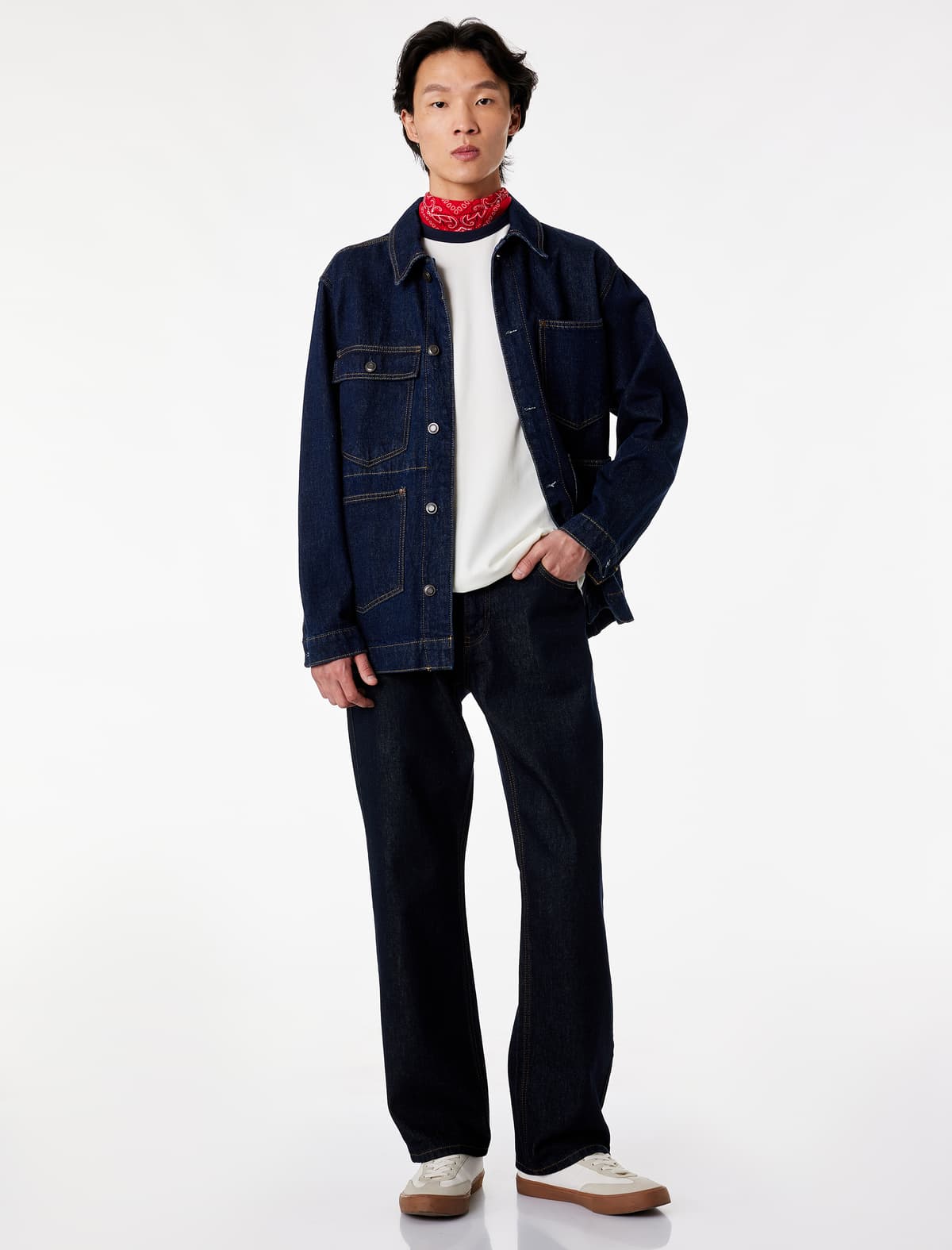 Qısaqol Boru Pambıq Toxumlu Qısa Yaxalı Slim fit Tişört