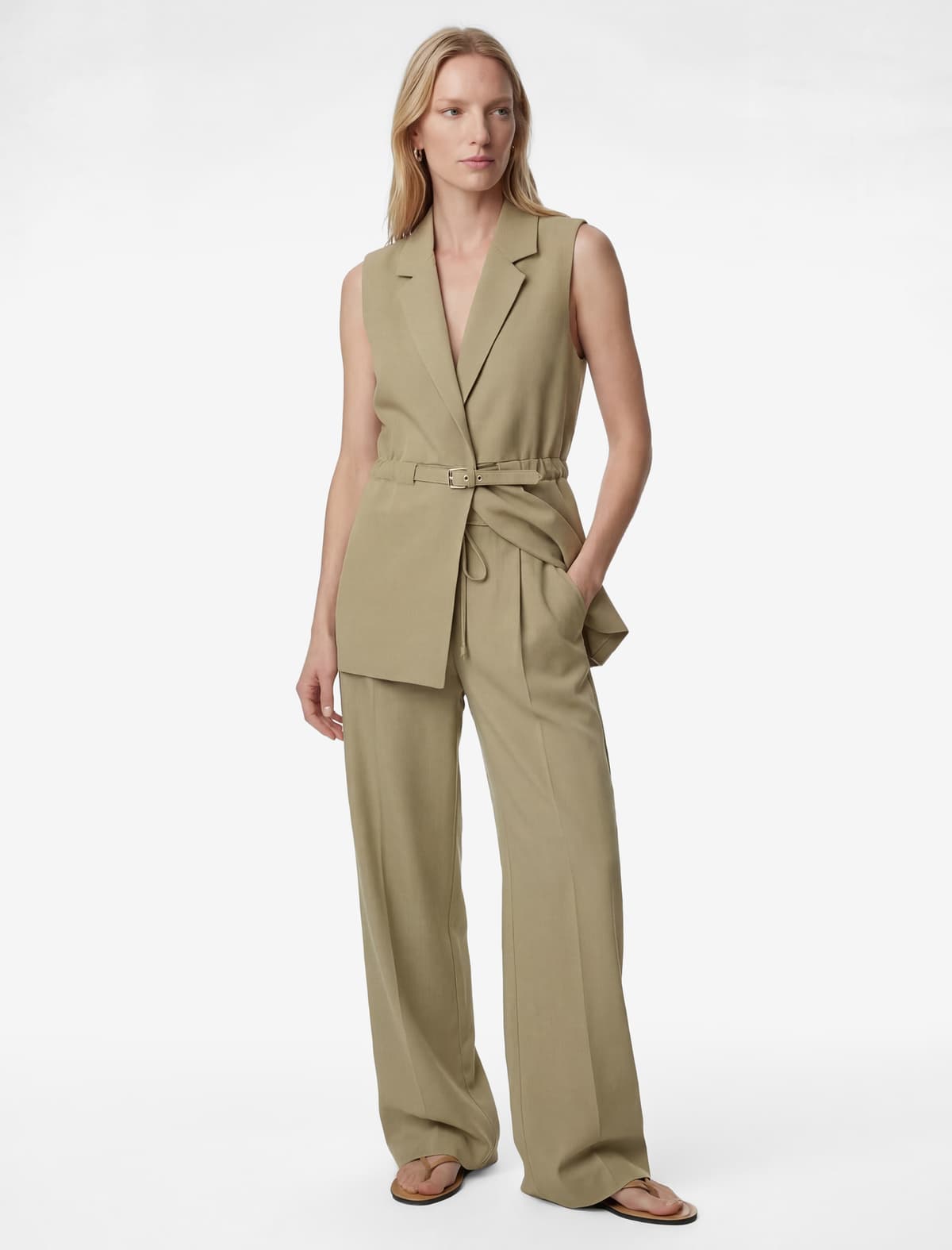 TROUSERS