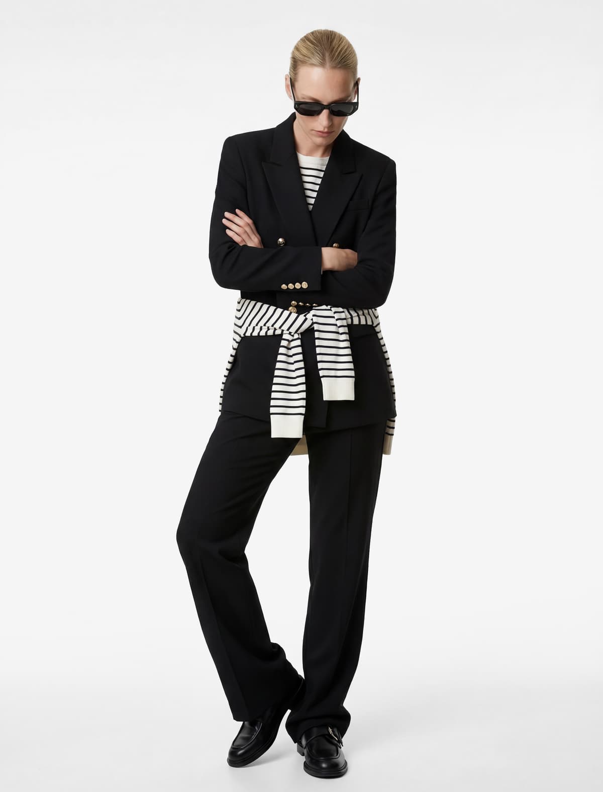 Uzunqol Düyməli Cib Detallı Qoşa Döş Yaxalı Blazer Gödəkçə