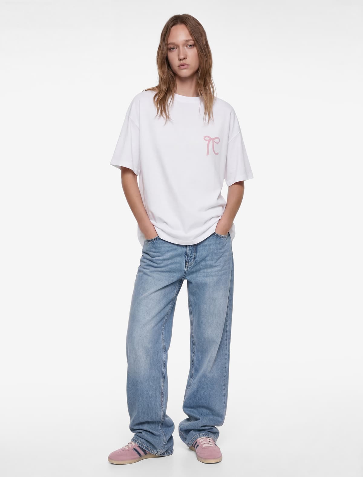 Qısaqol Yakalı Pambıqdan Arxasında Yay Çaplı Böyük Boy T-shirt