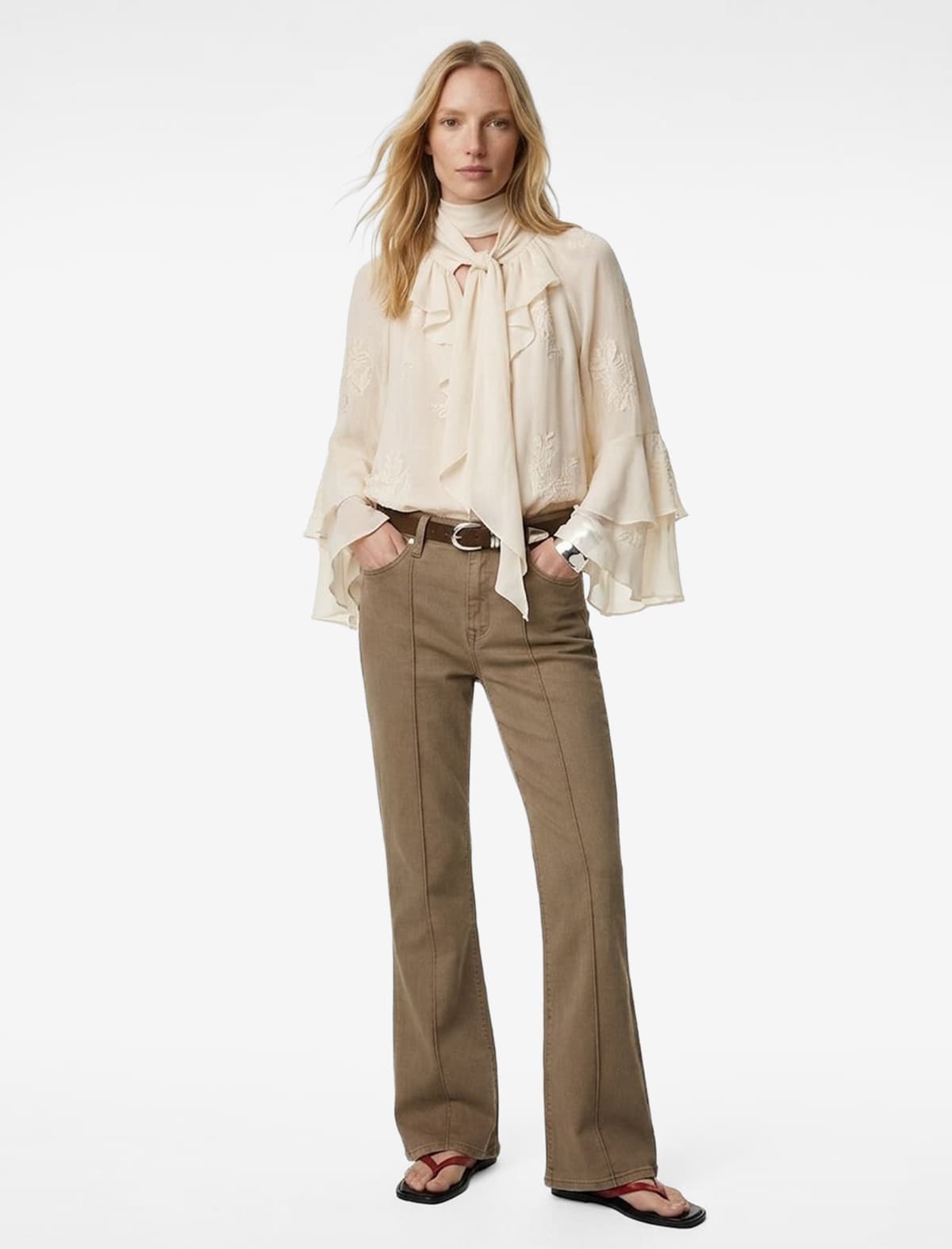 Yırtıqlı Cib Düyməli Flare Denim Şalvar - Flare Jeans