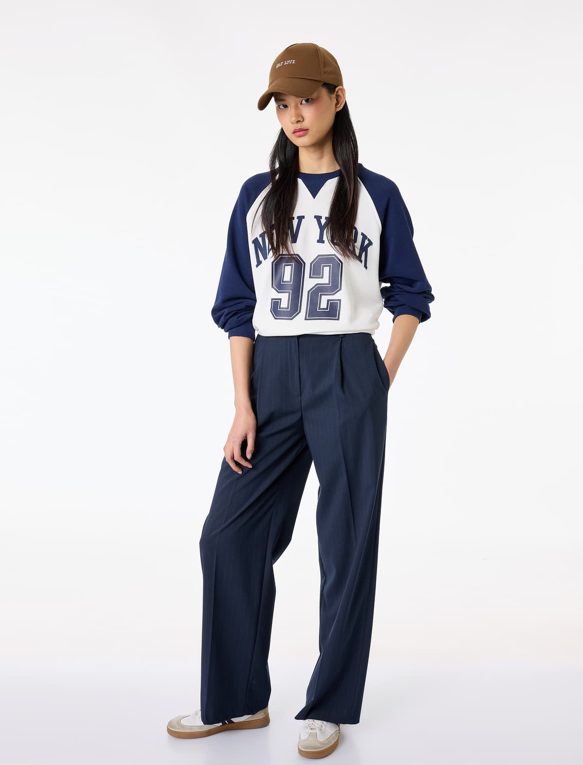 Rahat biçimli Uzunqol Çaplı Dəyirmi yaxalu Sweatshirt