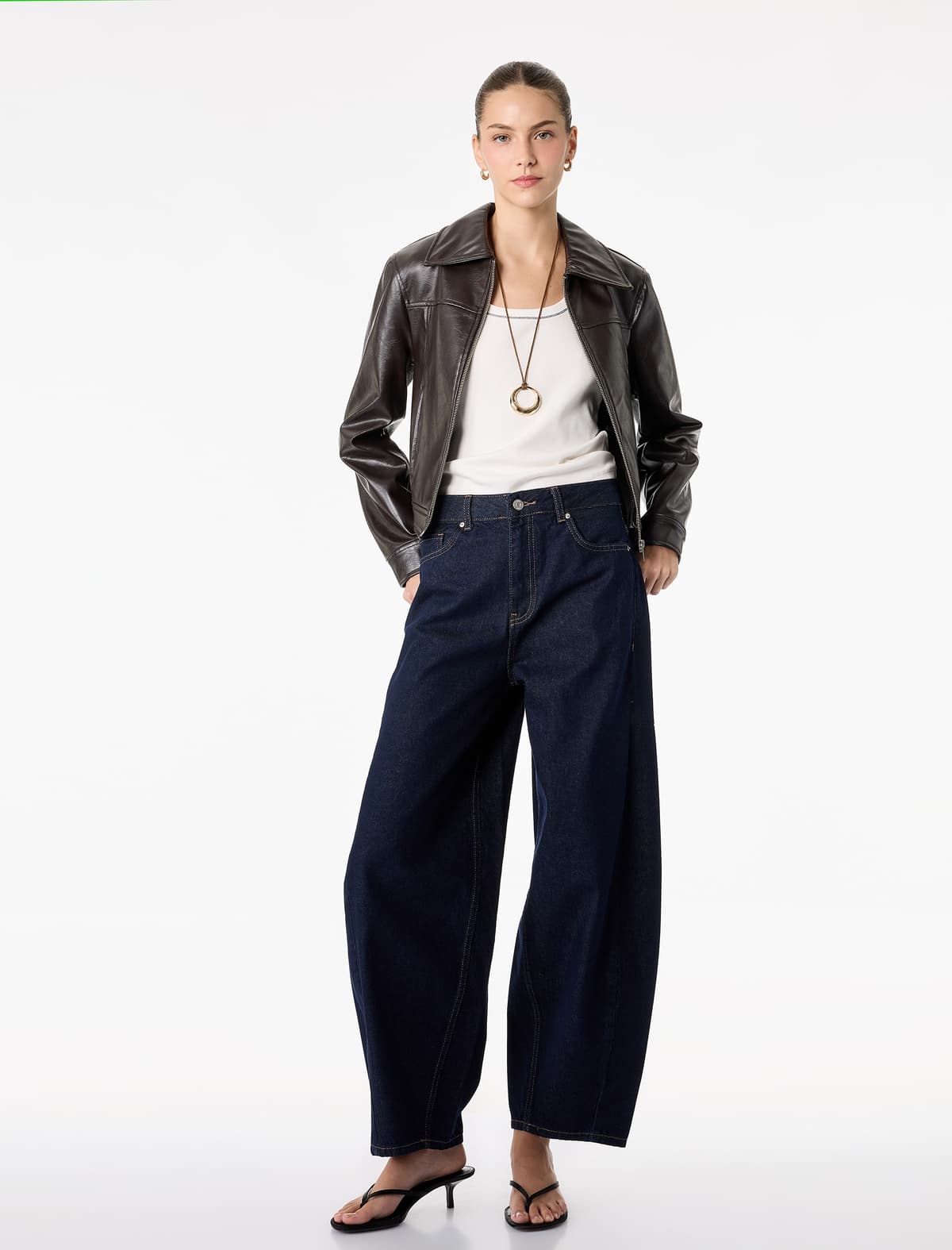 Pambıq Adi Ayaqlı Cib Düyməli Balon Denim Şalvar - Balloon Fit Jean