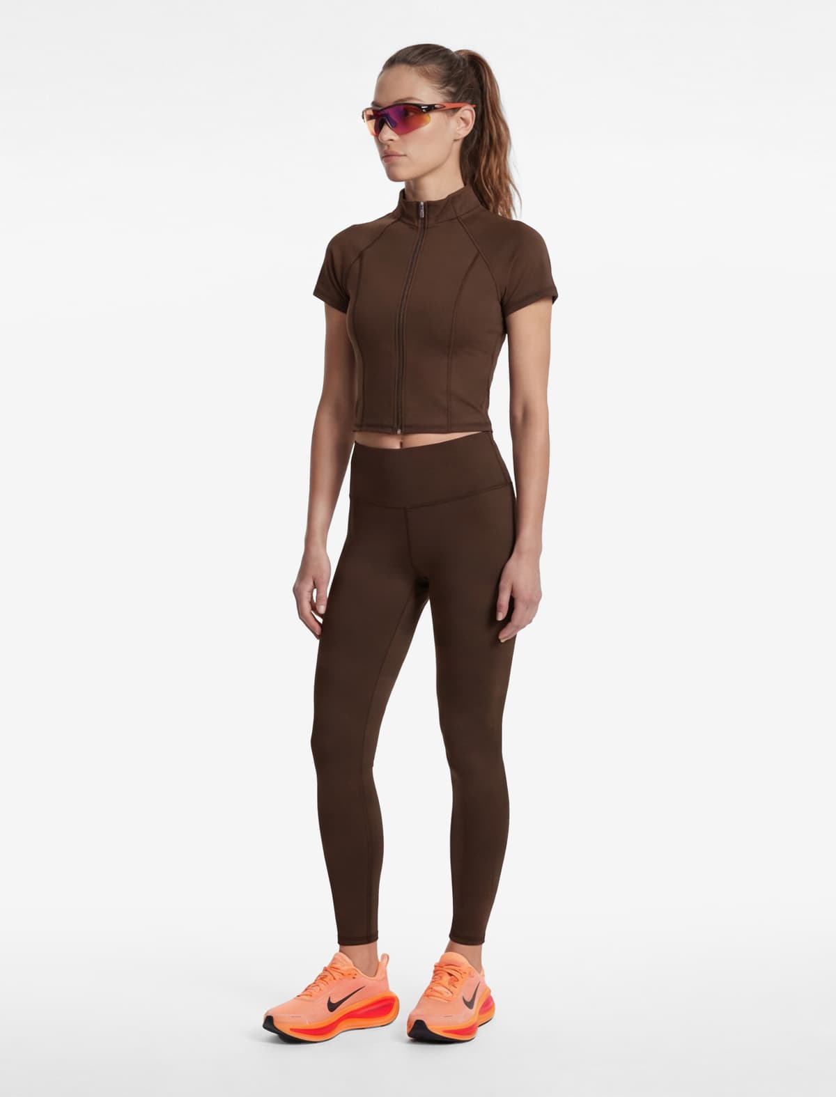 Slim fit Qısaqol Fermuarlı Yüksək Yaxalı İdman Tişört