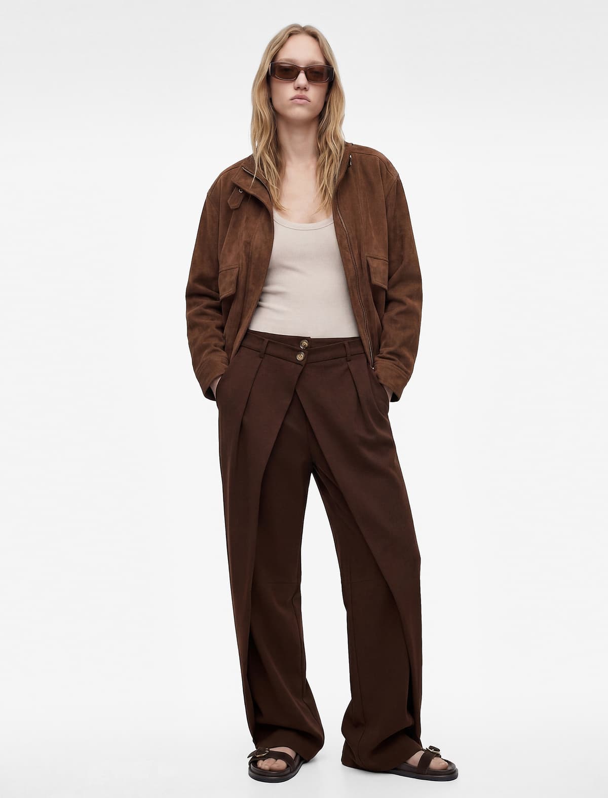 Slim fit Qolsuz U-Yaxalı Bodysuit