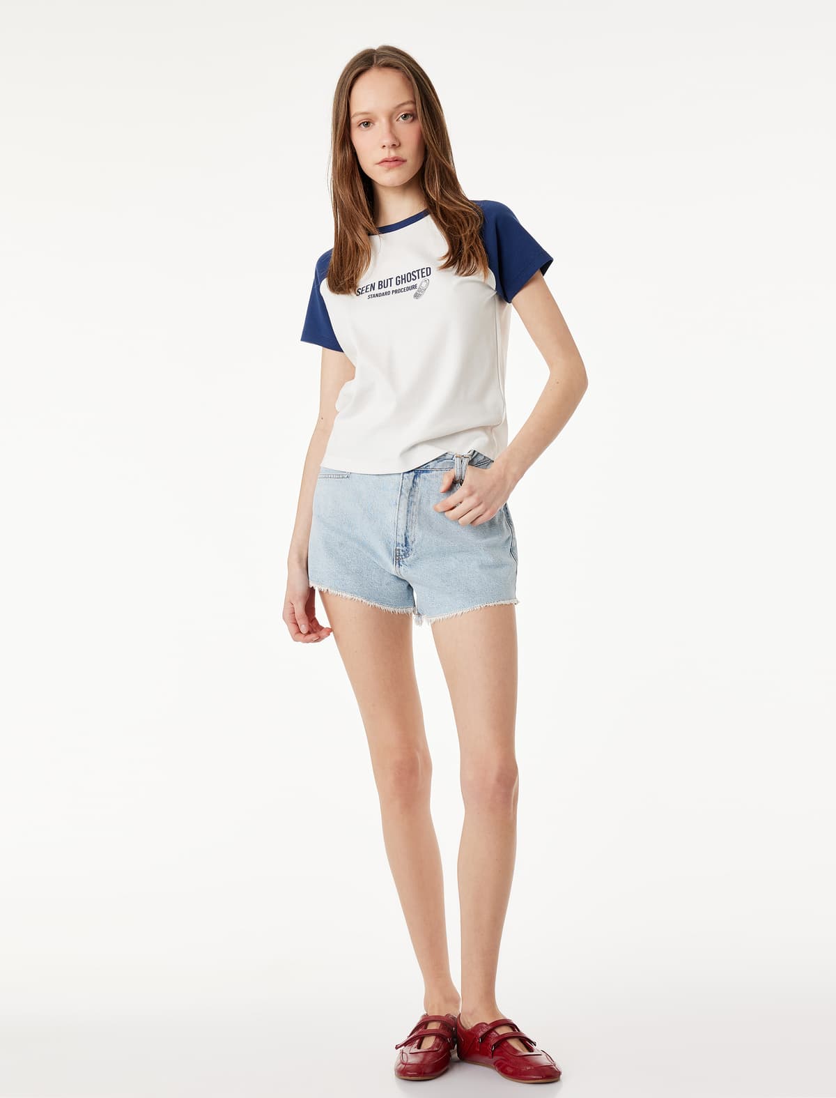 Pambıqdan Qısaqol Yakalı Slim Fit Çaplı köynək