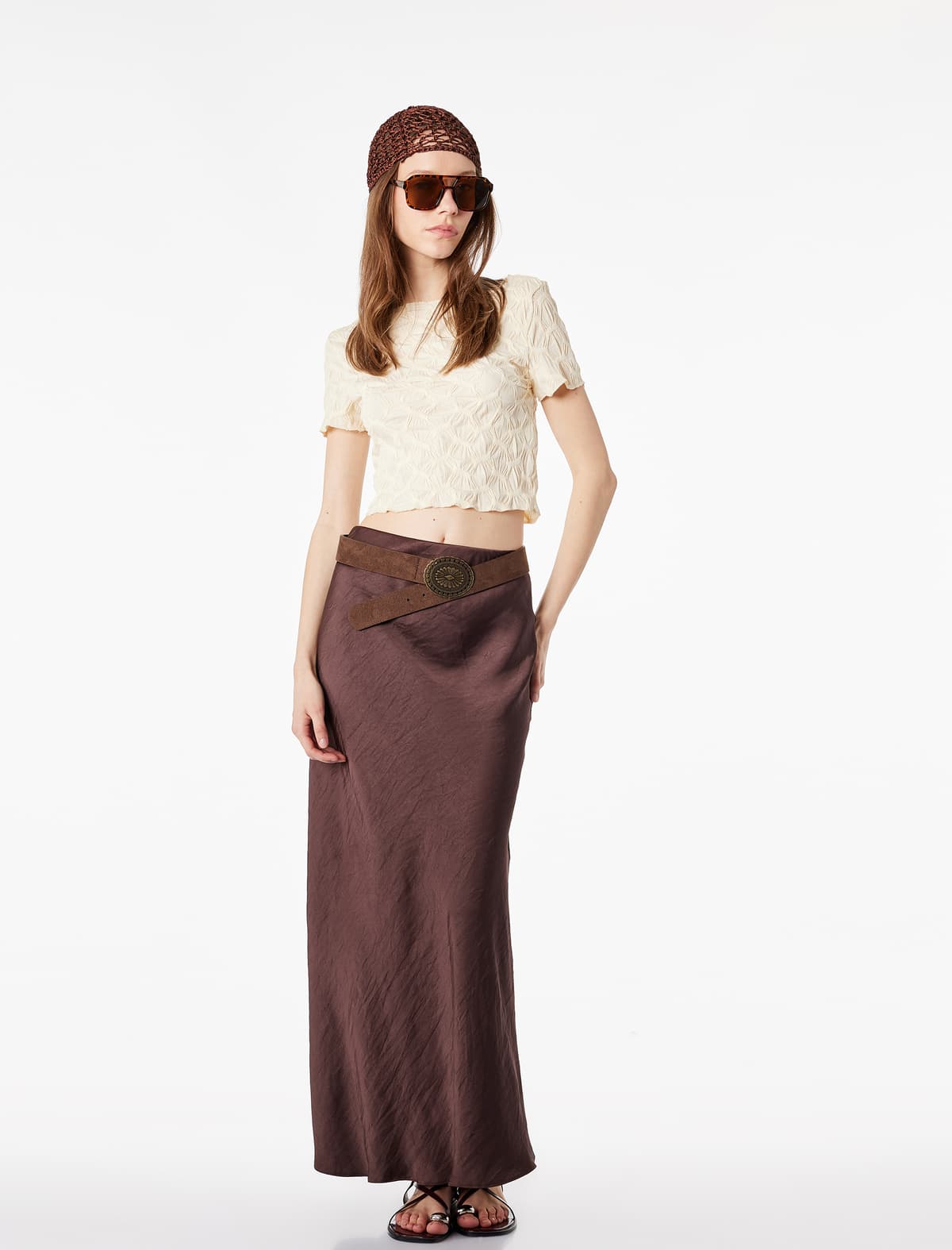 Bürümcük Kumaş Slim Fit Qısaqol Qayıq Yakalı Crop Tişört